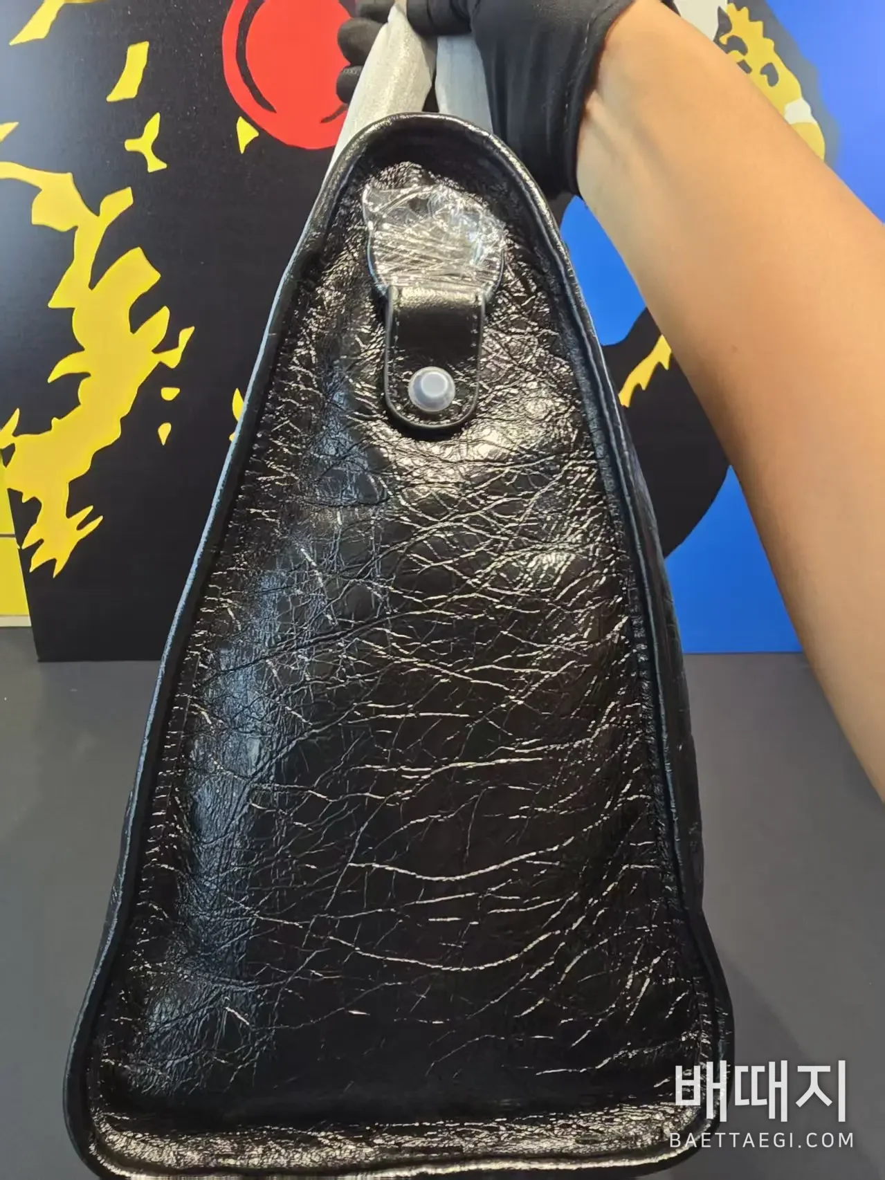 발렌시아가 르 시티 백 라지 블랙 92404 검수사진 11