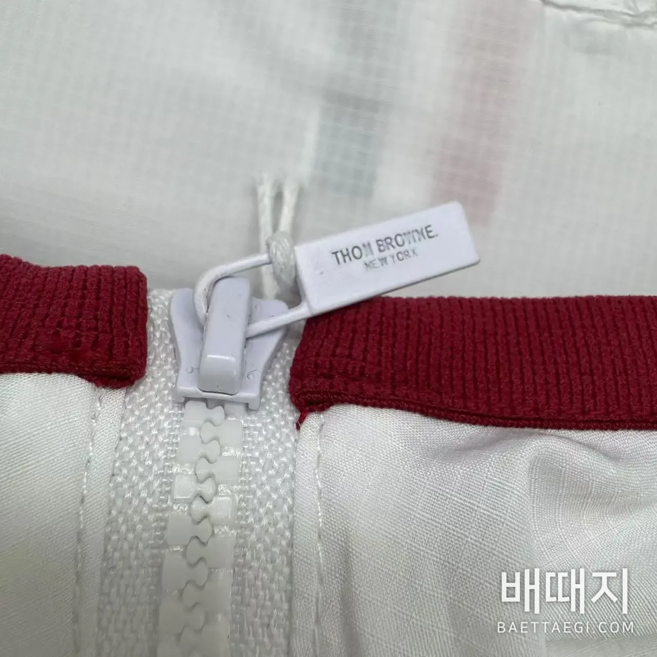톰브라운 고밀도 체크 메시 4바 스트라이프 남성 자켓 검수사진 3