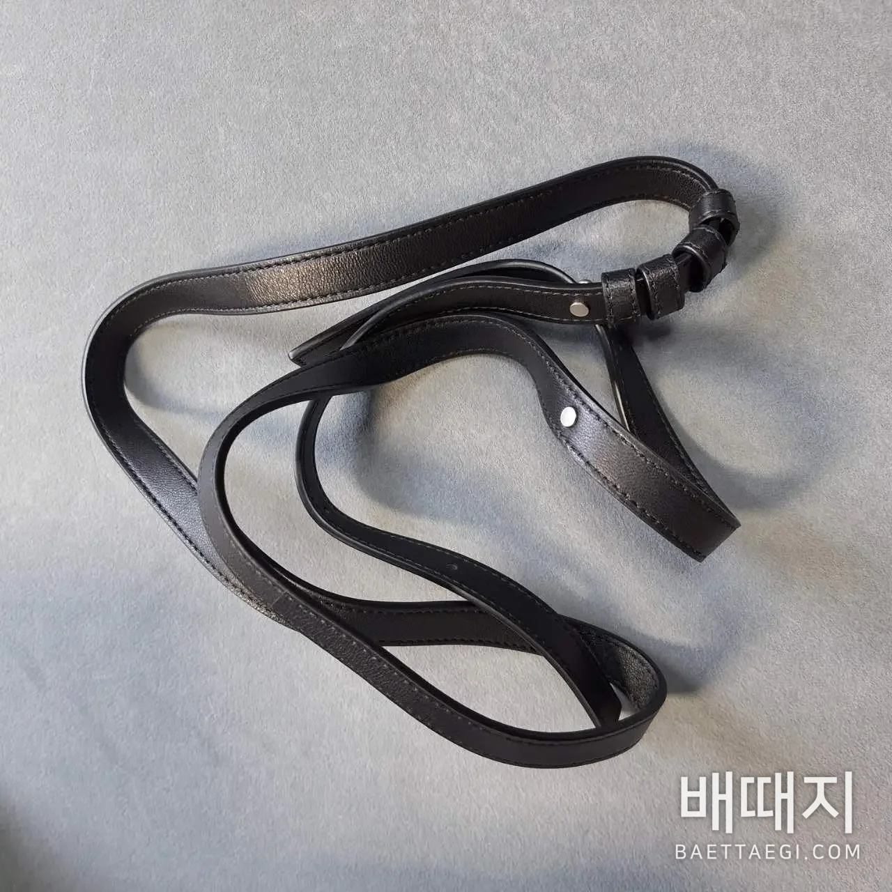 보테가베네타 파라슈트 스몰 인트레치아토 가죽 숄더백 검수사진 2