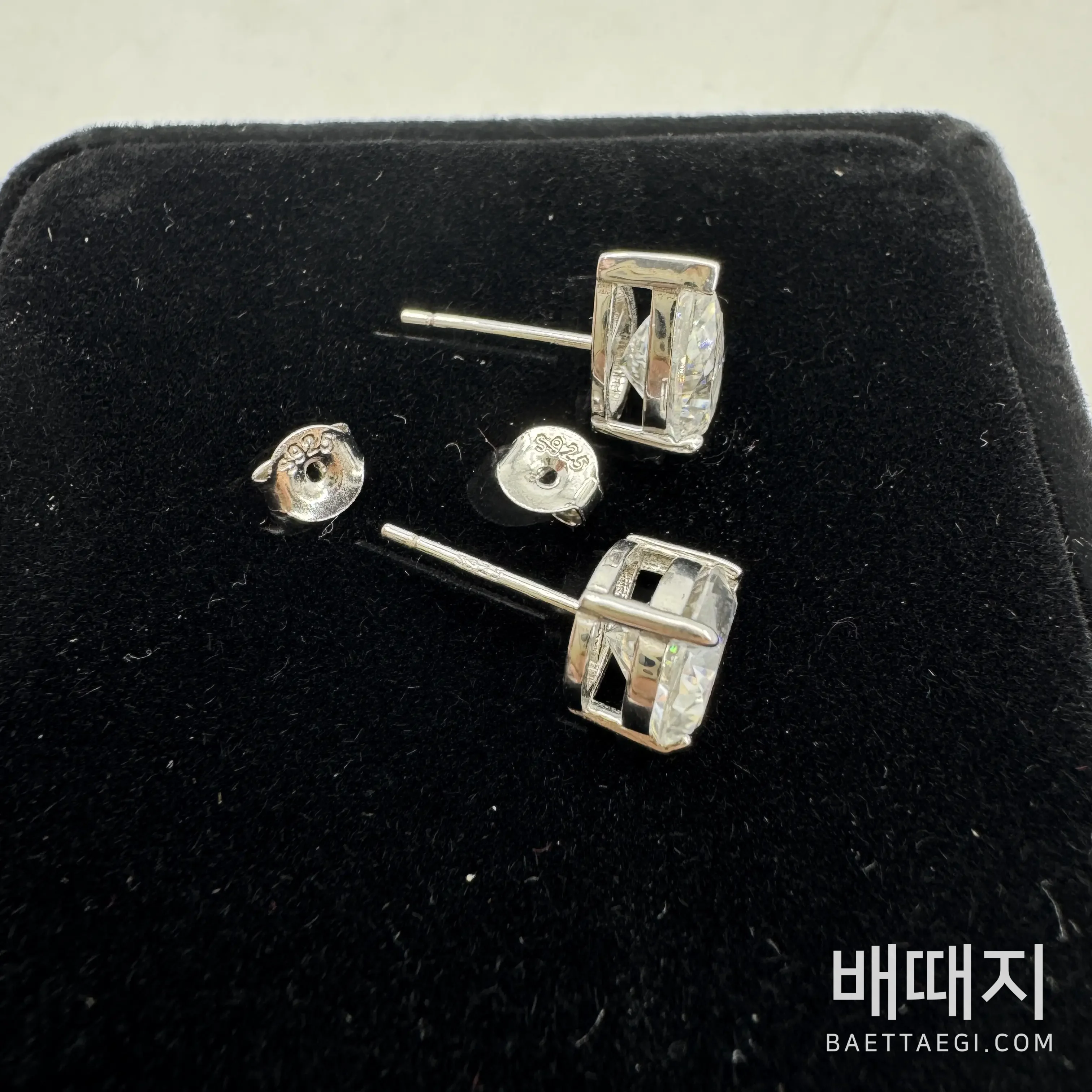그라프 5 캐럿 티어드롭 스털링 실버 귀걸이 125037 검수사진 7