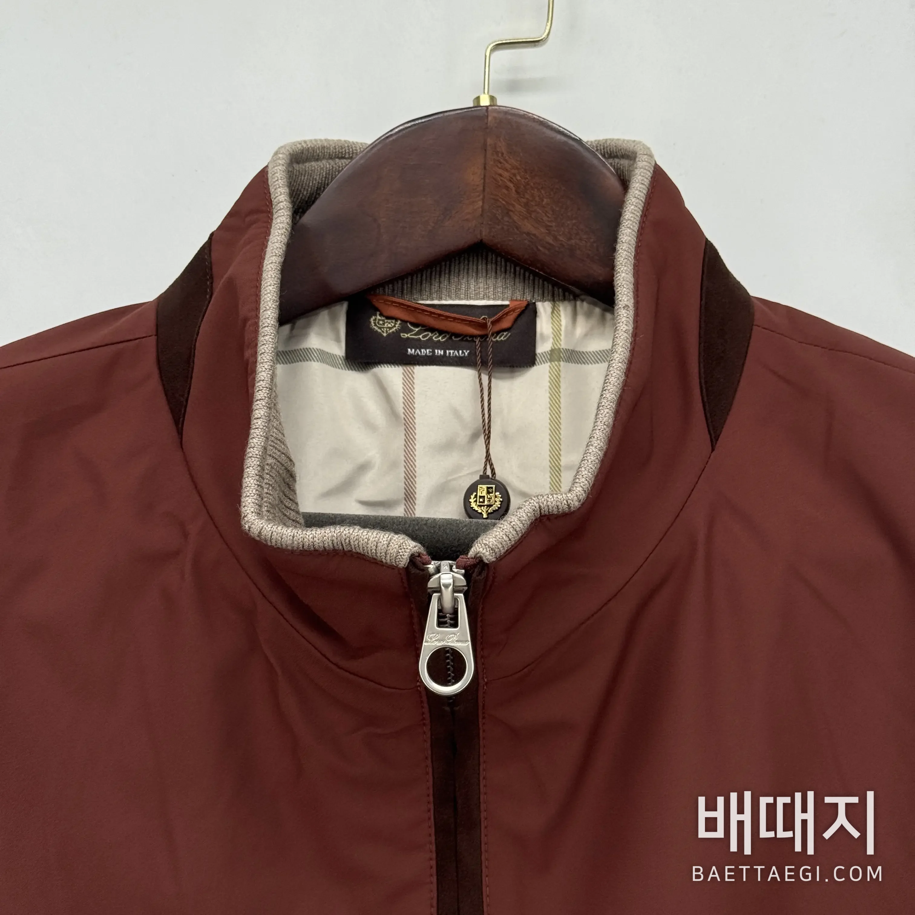 로로피아나 나일론 방풍 방수 남성 자켓 26SS 검수사진 2