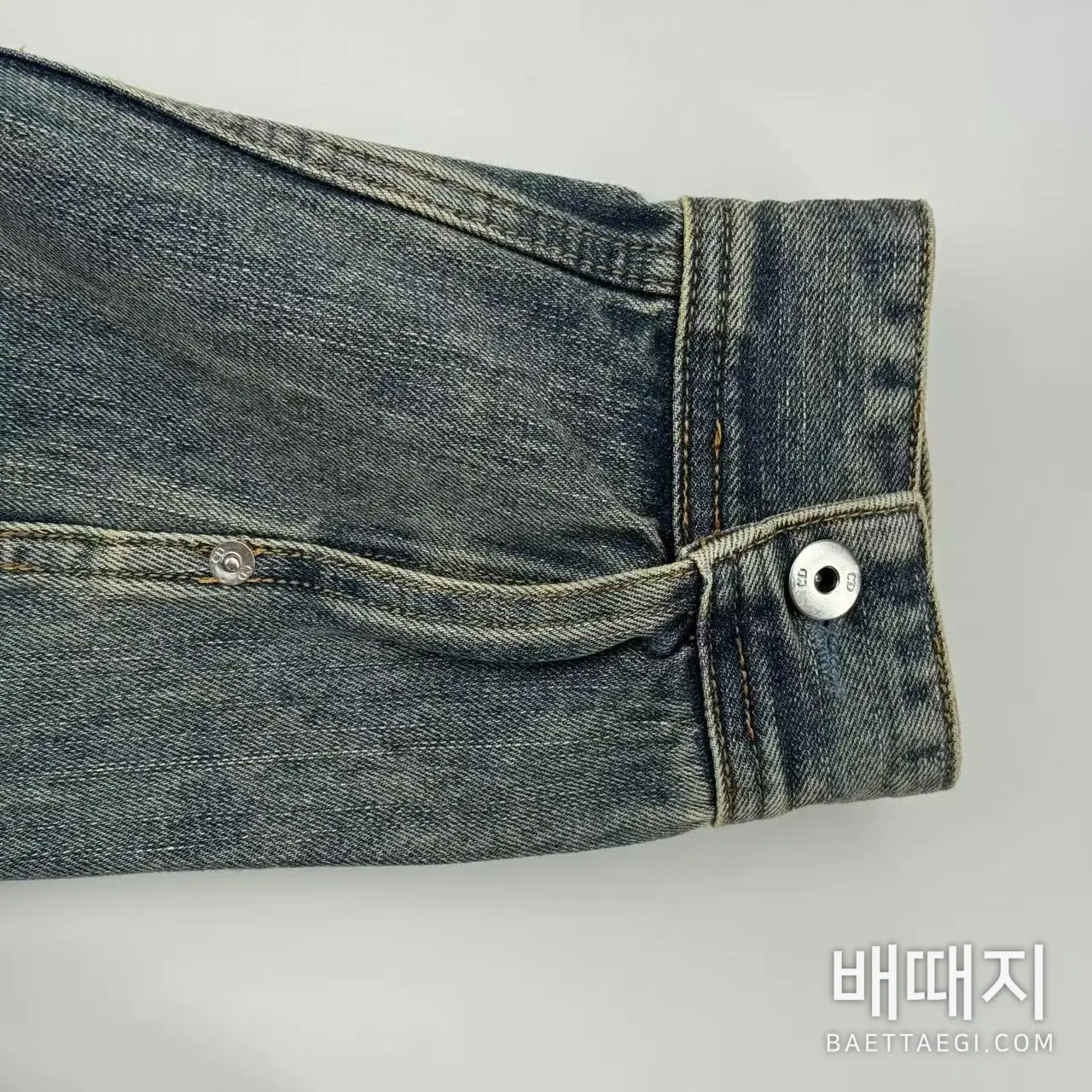 디올 자수 패치 코튼 자켓 남성 검수사진 4