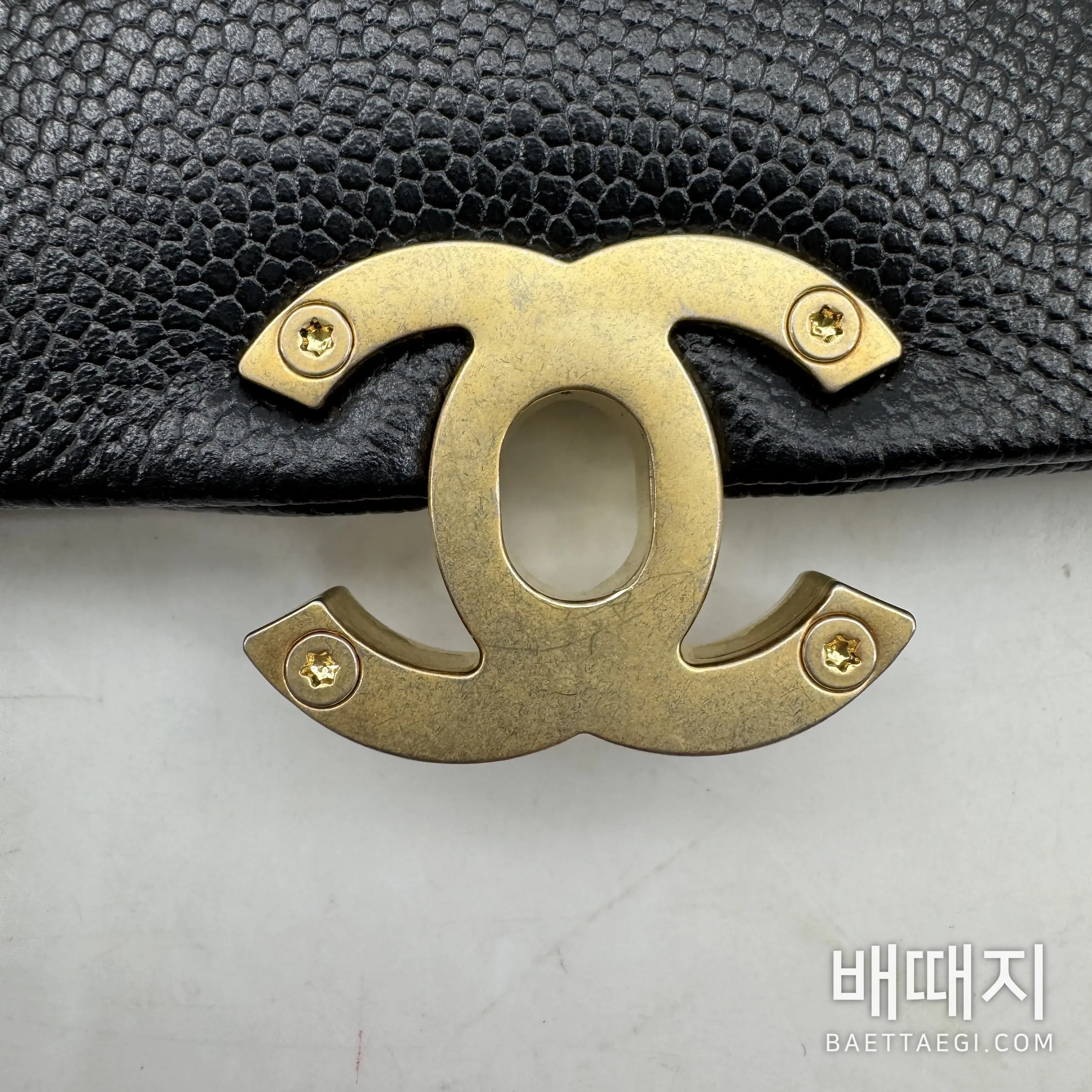 샤넬 리치 가죽 금장 하드웨어 미니 크로스백 AS3108 검수사진 13