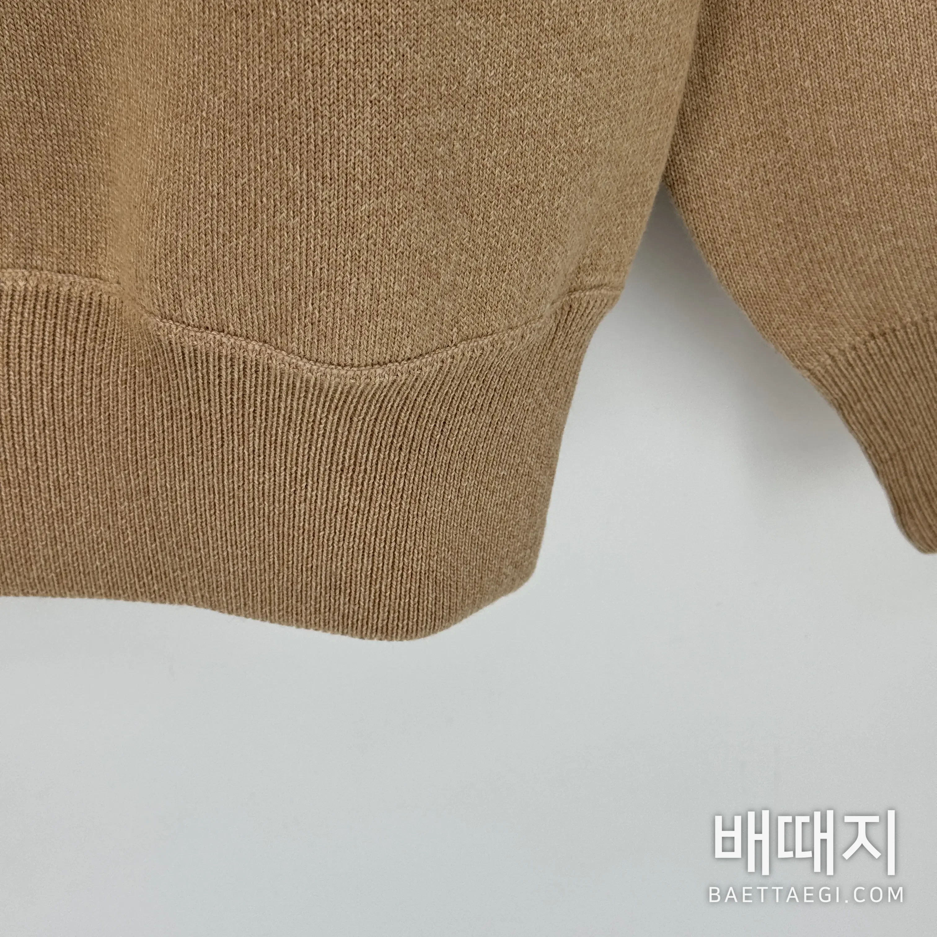 샤넬 하프 지퍼 터틀넥 여성 니트 검수사진 4