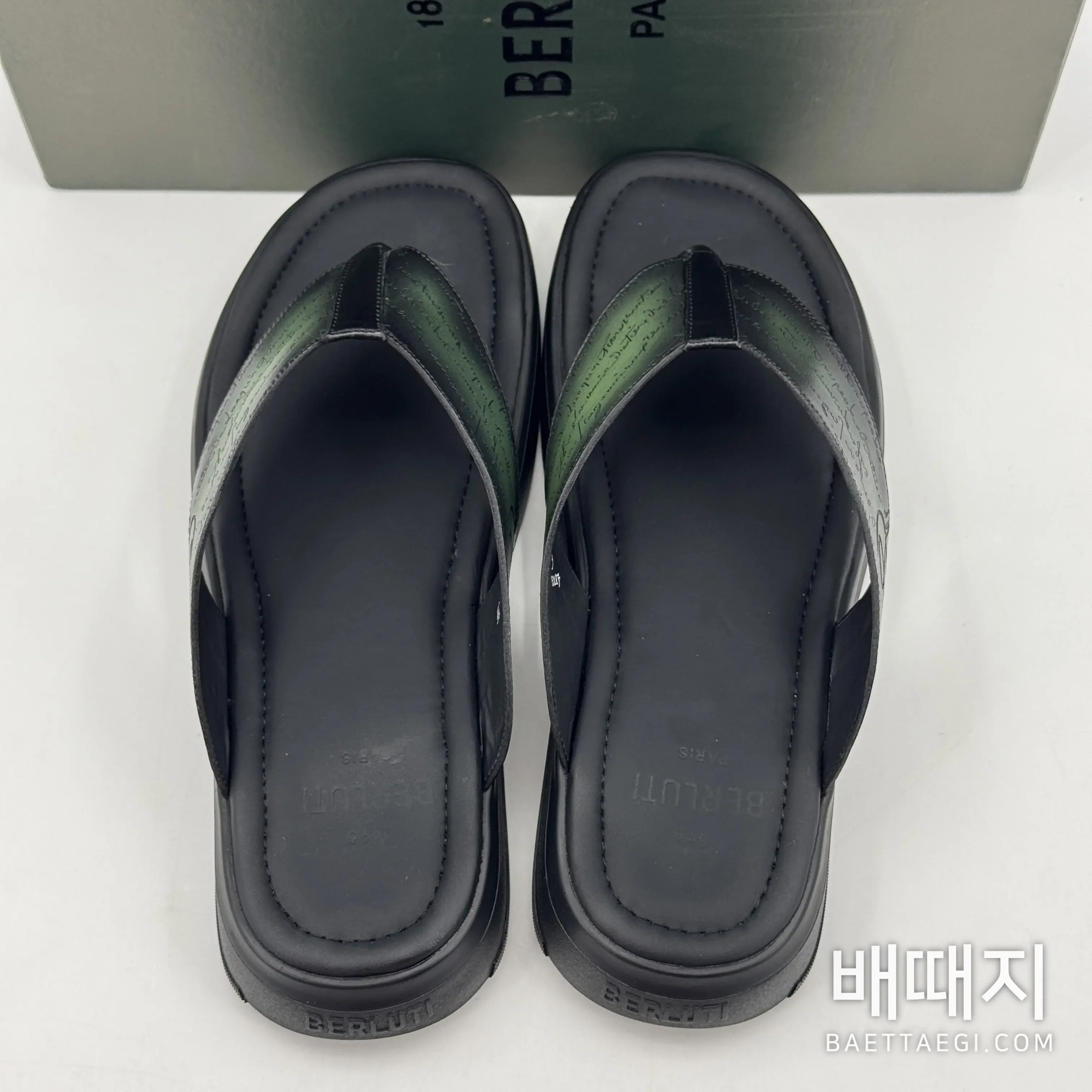 벨루티 손수 작업한 이탈리아 송아지가죽 남성 신발 검수사진 5
