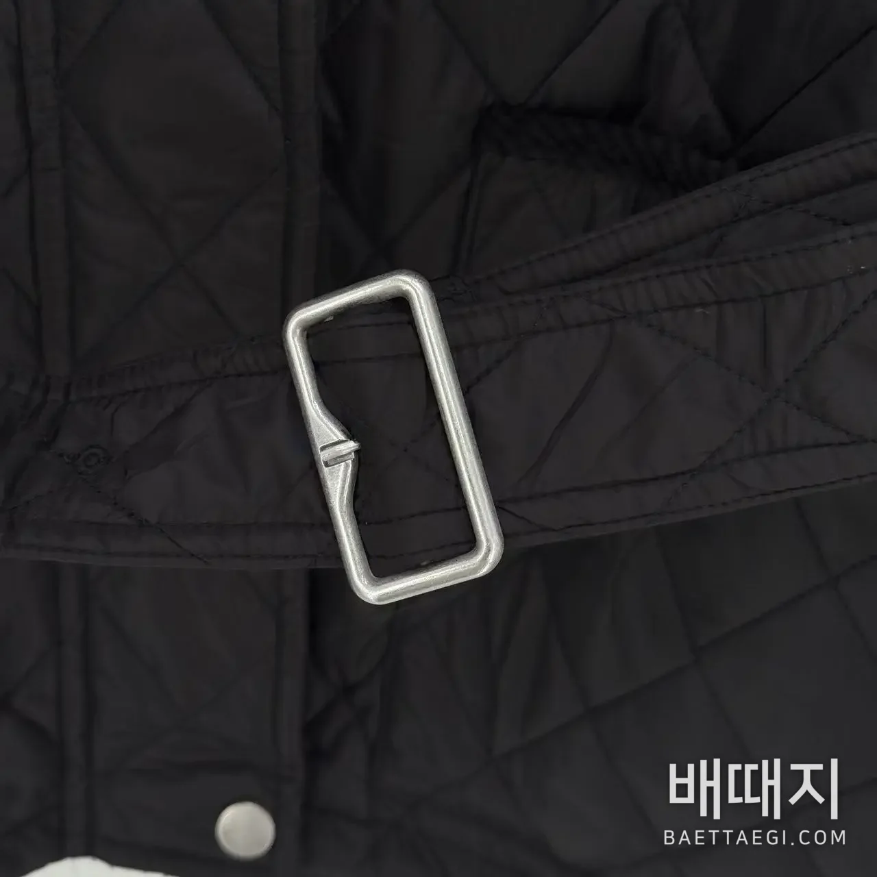 버버리 다이아몬드 퀼팅 나일론 코튼 패딩 자켓 검수사진 4