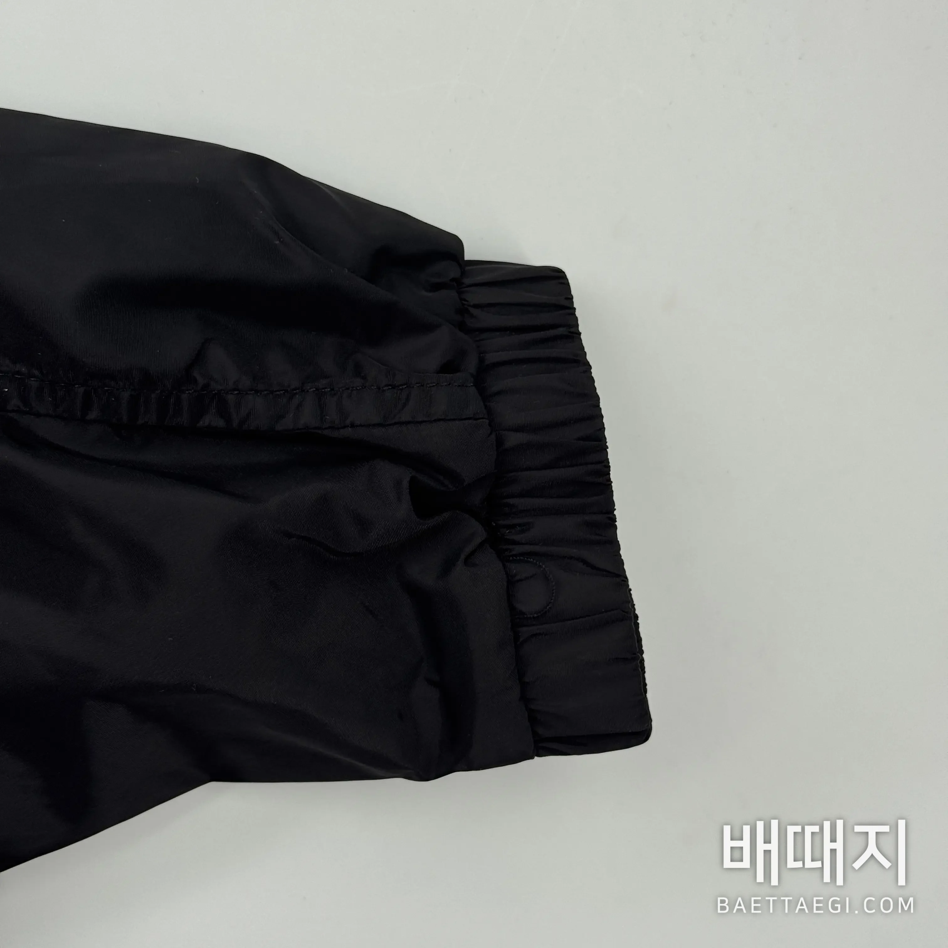 몽클레르 몽클레어 프리마지에디 크롭 윈드브레이커 자켓 150382 검수사진 10