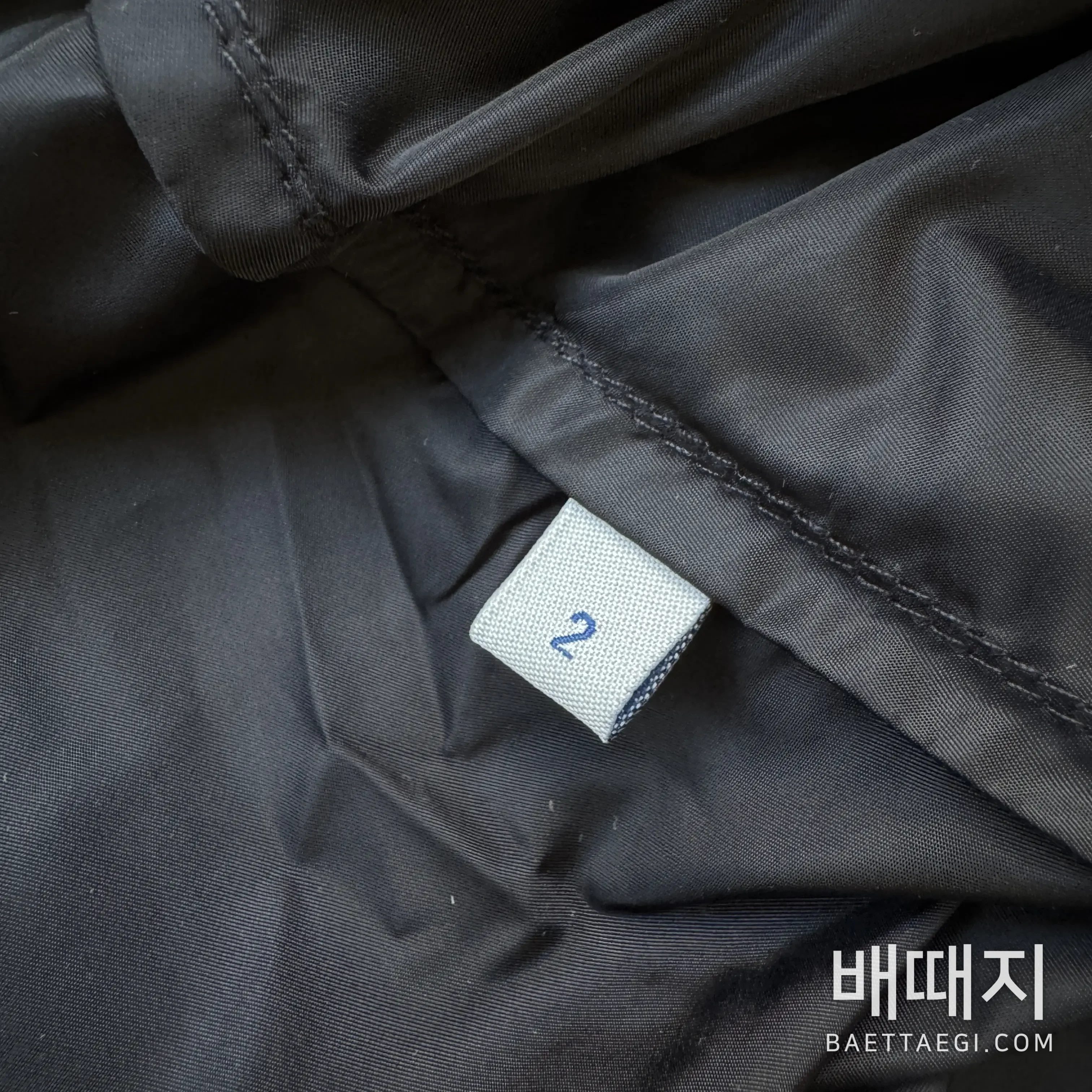 몽클레르 프리마지에디 크롭 윈드브레이커 자켓 150382 검수사진 8