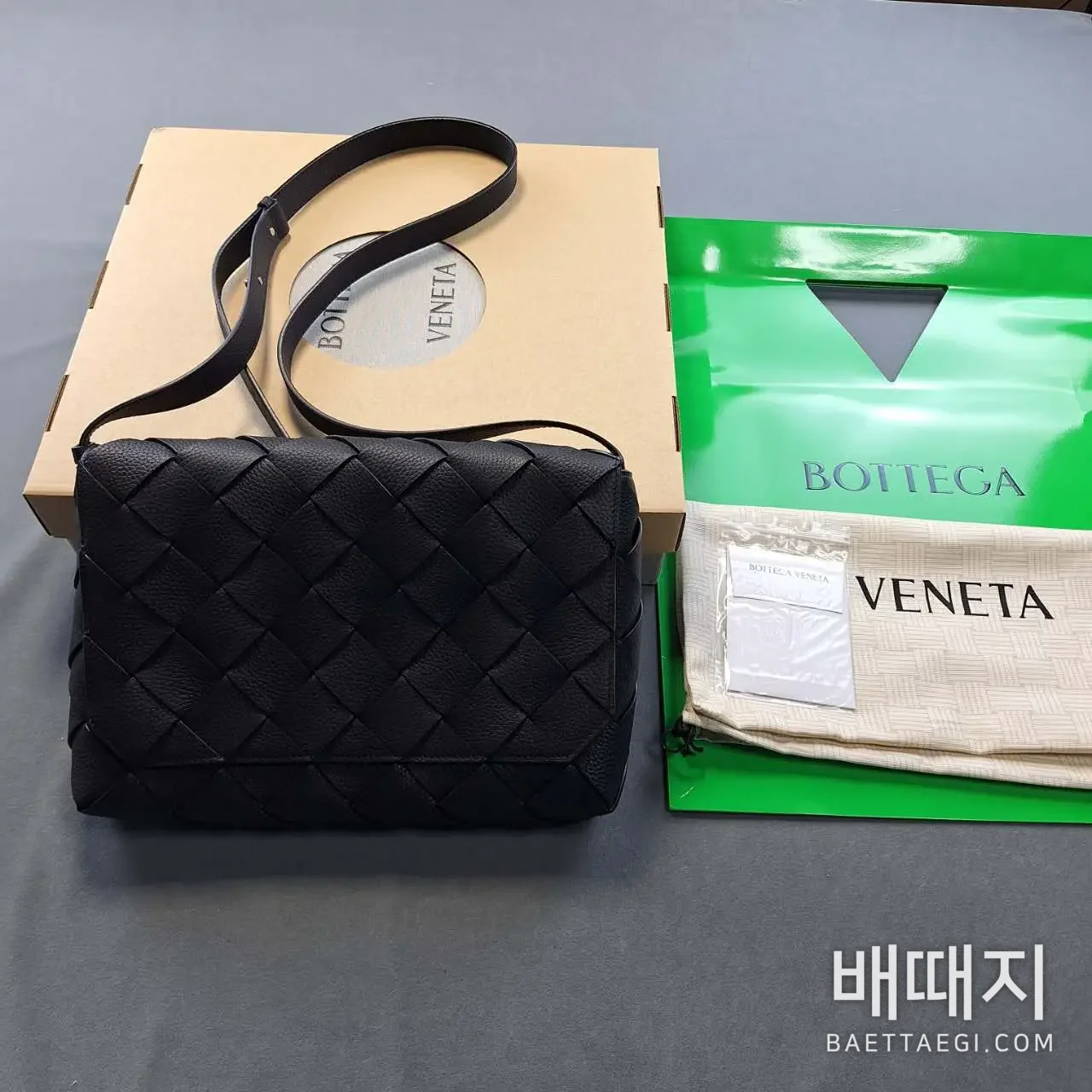 보테가베네타 보테가 베네타 디아고 라지 크로스바디백 815796 5666 검수사진 1