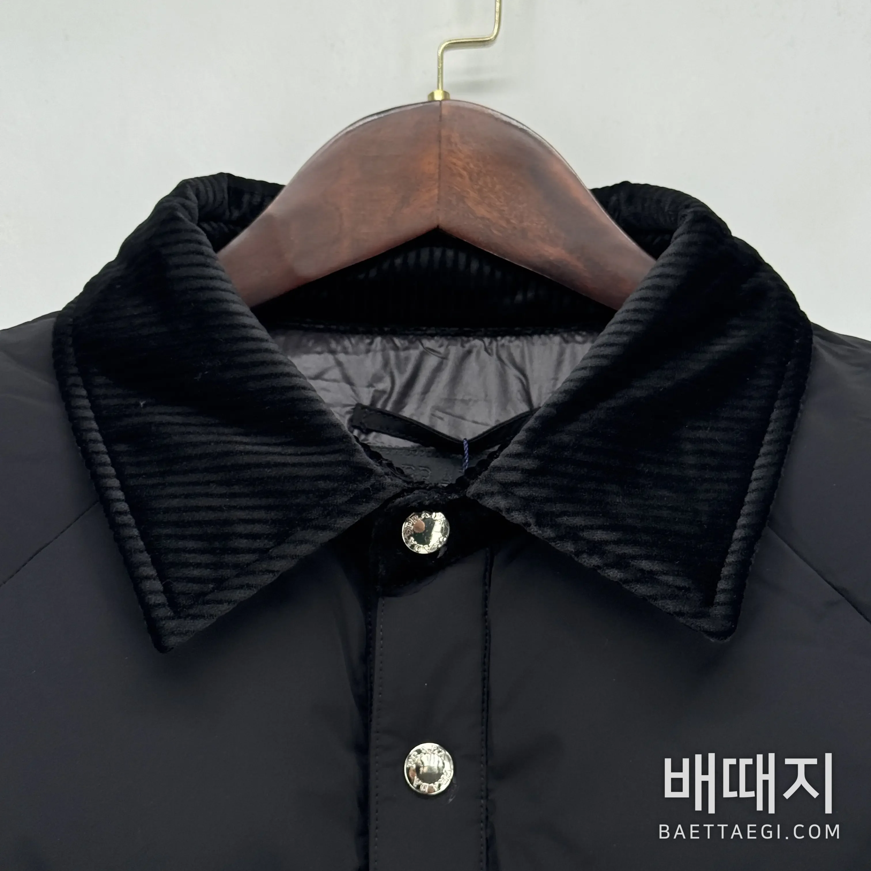 프라다 패딩 자켓 검수사진 2