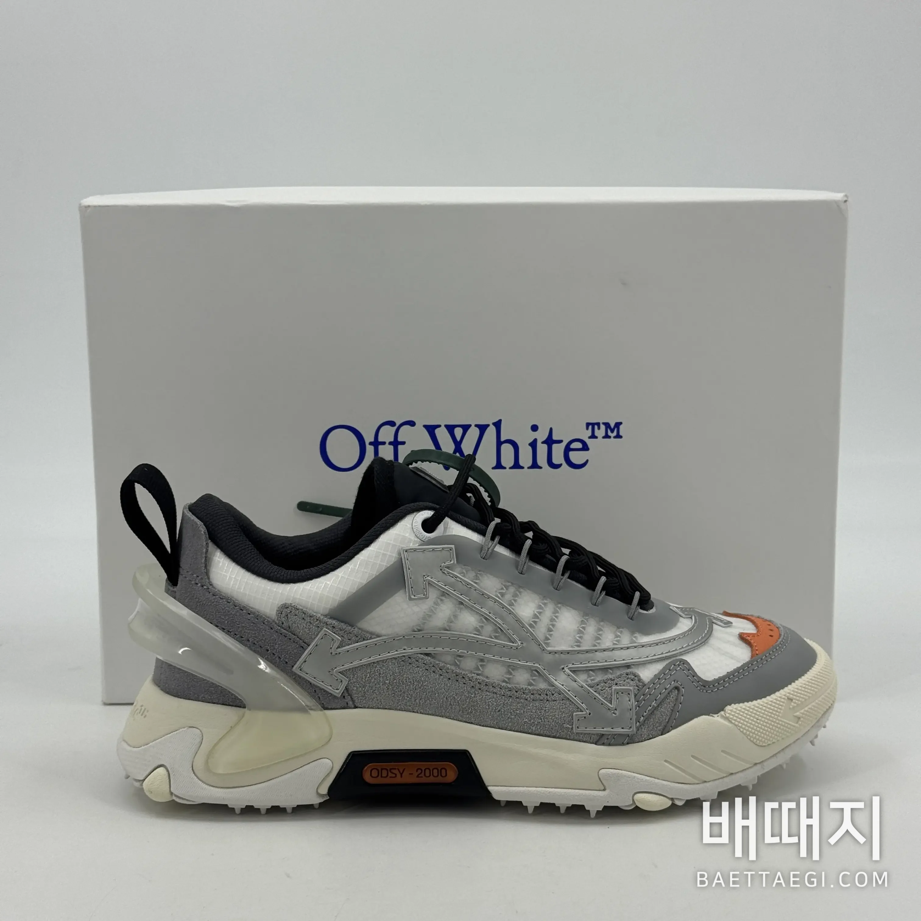 오프화이트 ODSY-2000 스니커즈 검수사진 3