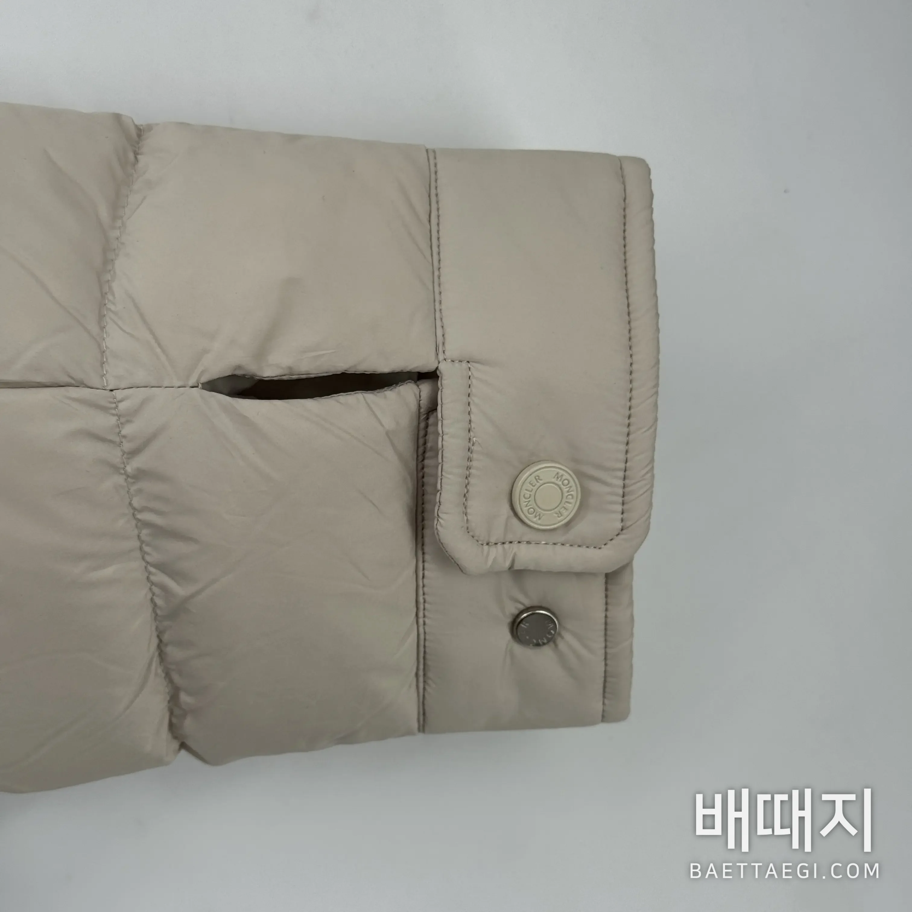 몽클레르 부르동 다운 셔츠 자켓 검수사진 4