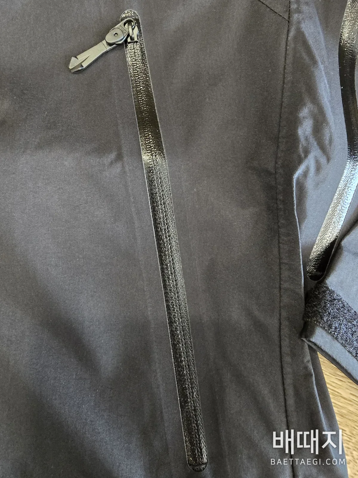 아크테릭스 자켓 검수사진 6