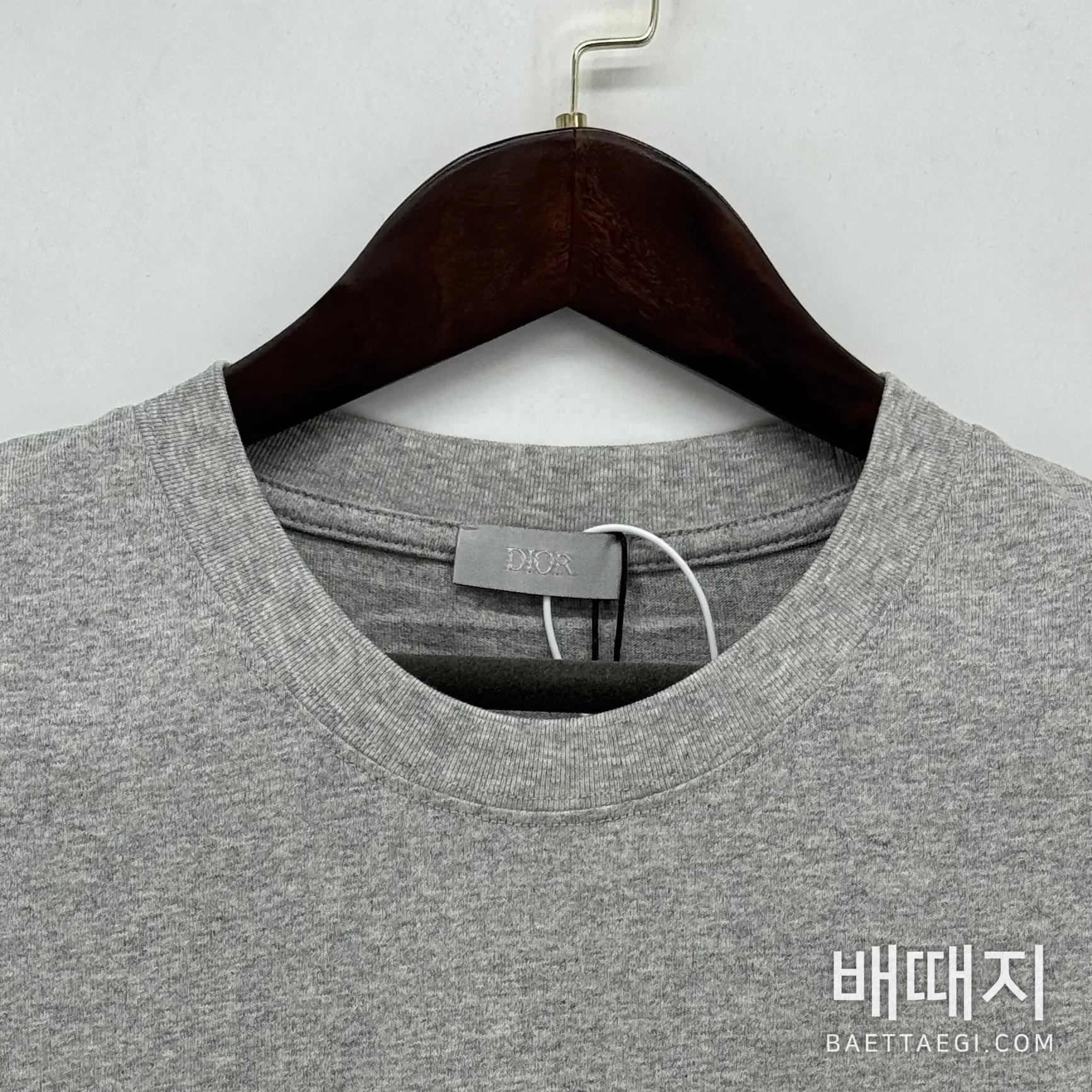 디올 반팔 검수사진 3