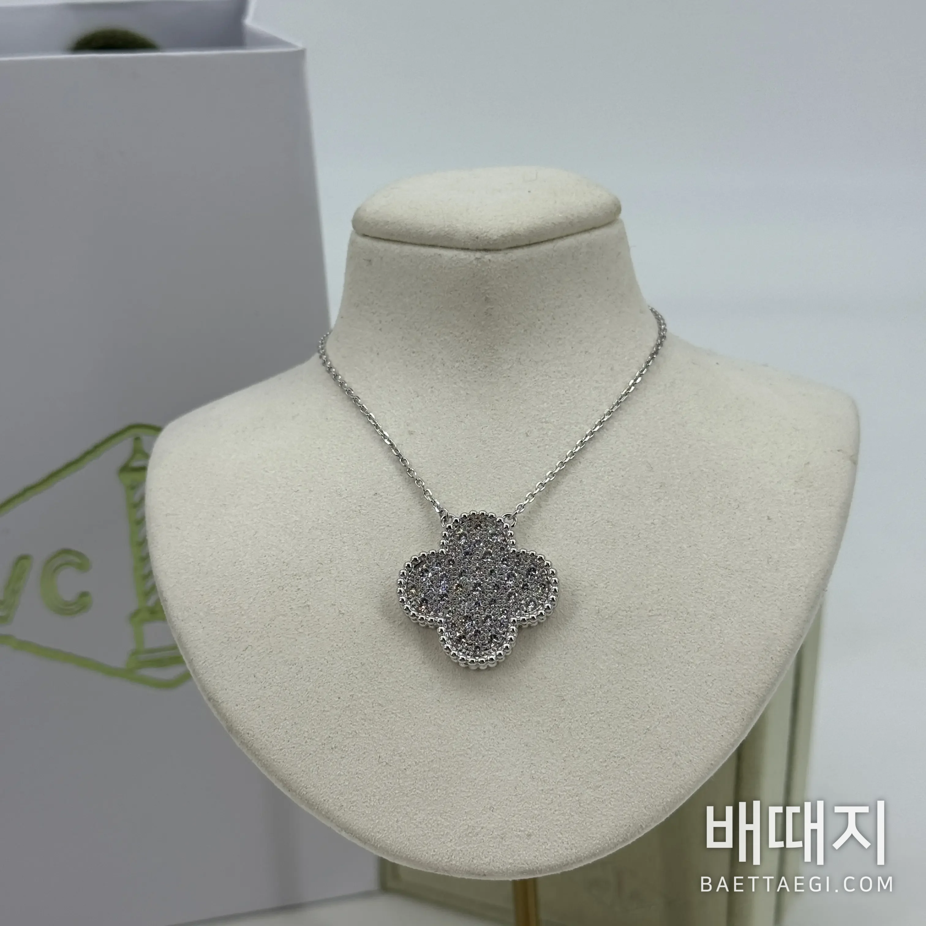 반클리프앤아펠 네 잎 클로버 스털링 실버 목걸이 검수사진 2
