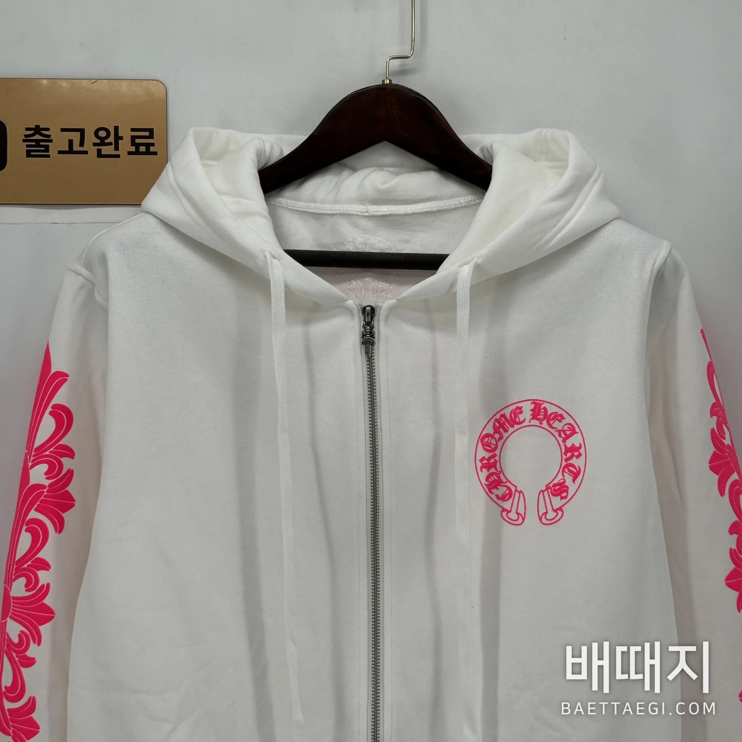 크롬하츠 여성 자켓 검수사진 2