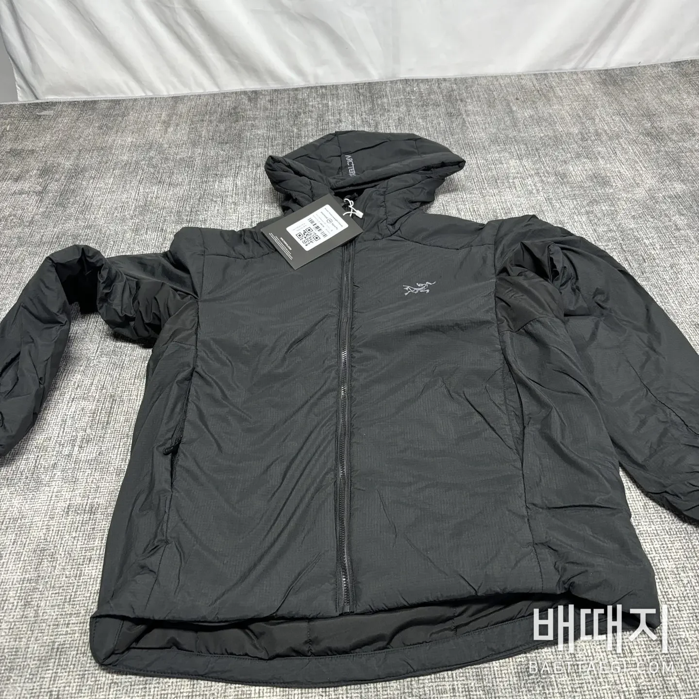 아크테릭스 [TZ] 아톰 LT 후디 2.0 블랙 200179 Arc'teryx Atom LT Hoodie 2.0 검수사진 1