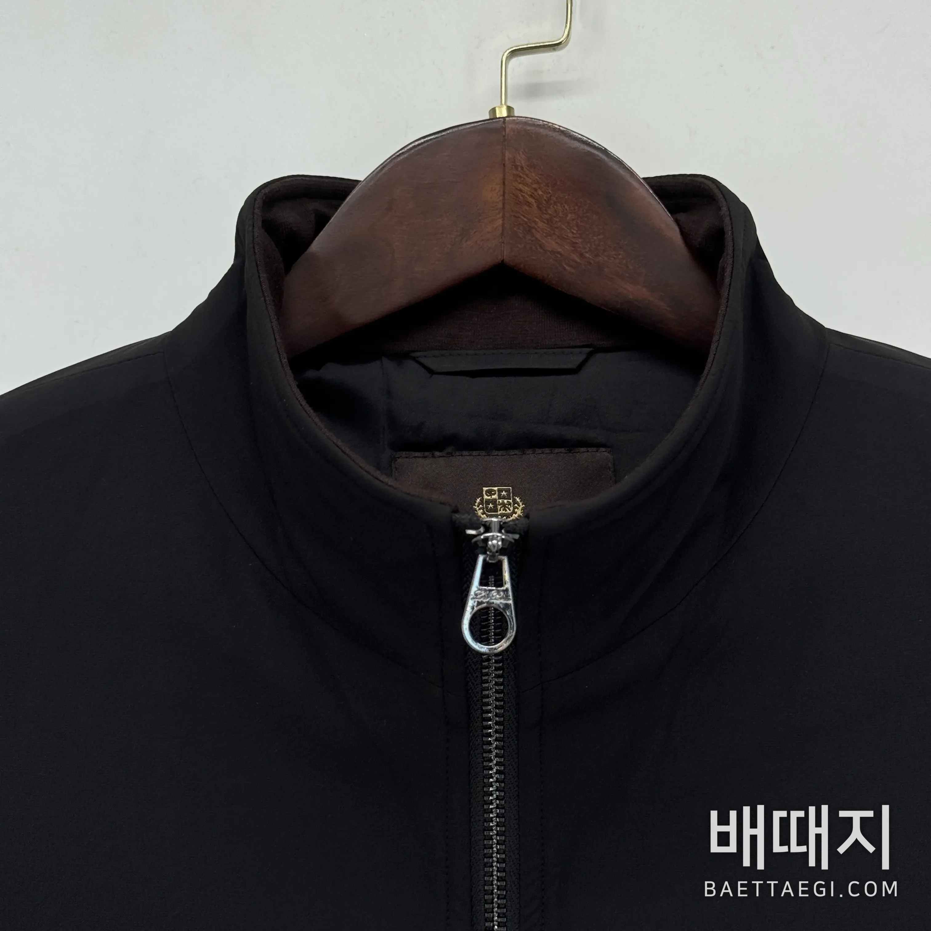 로로피아나 울 남성 자켓 검수사진 2