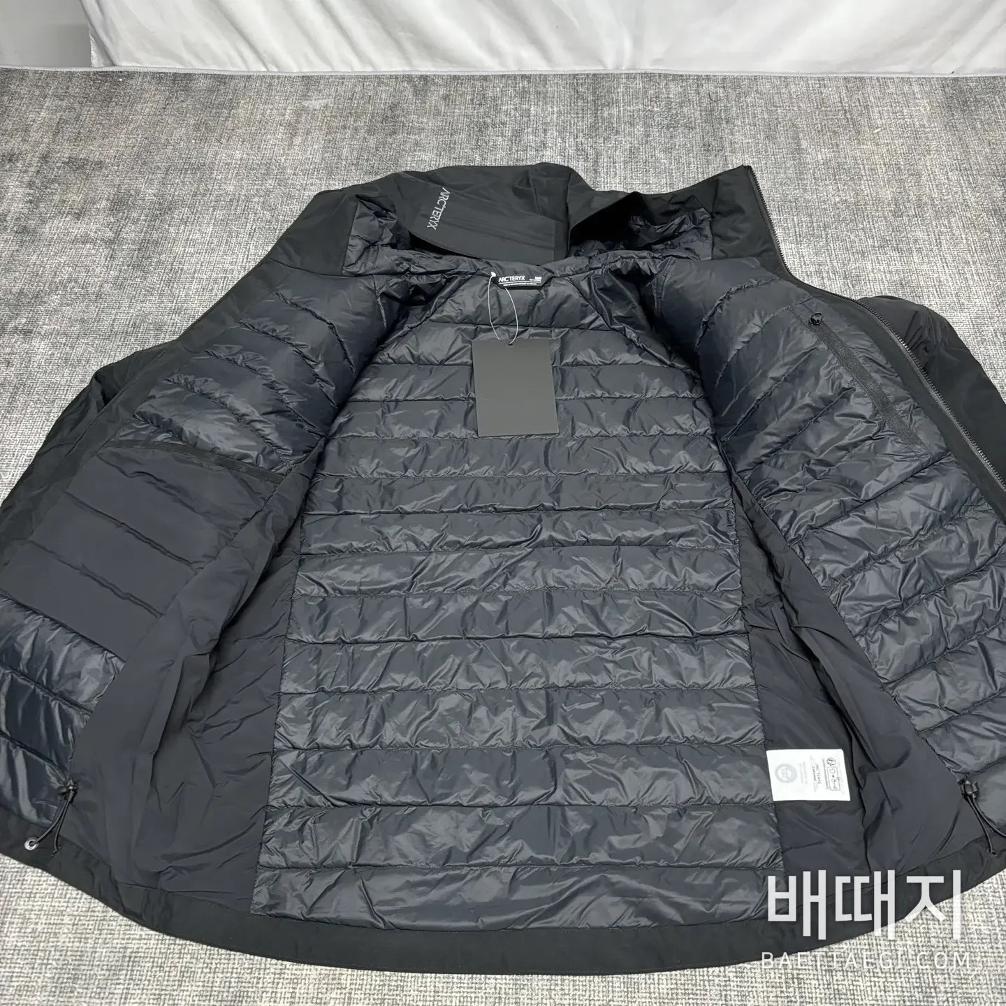 아크테릭스 [XF] 솔라노 다운 후디 블랙 206906 Arc'teryx Solano Down Hoody 검수사진 3