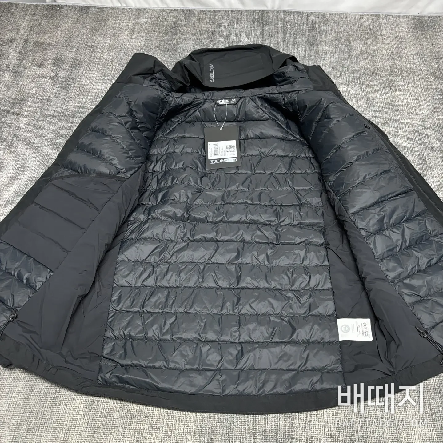 아크테릭스 [XF] 솔라노 다운 후디 블랙 206906 Arc'teryx Solano Down Hoody 검수사진 2