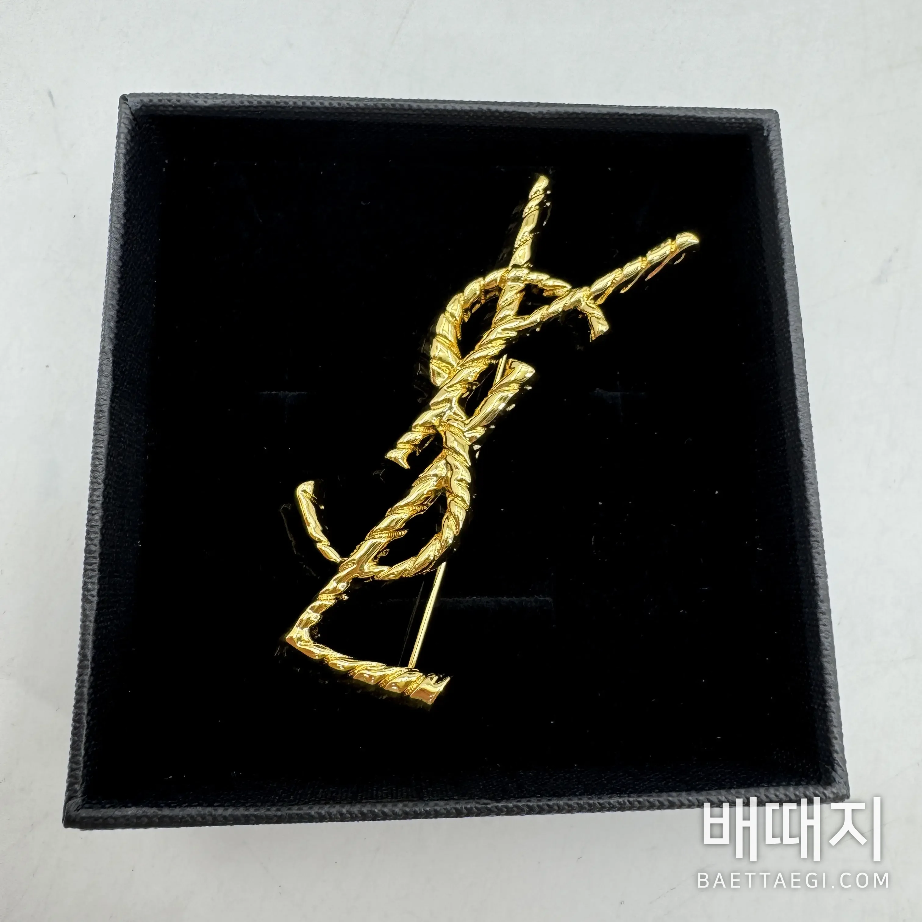 생로랑 리브 디자인 브로치 178232 검수사진 4