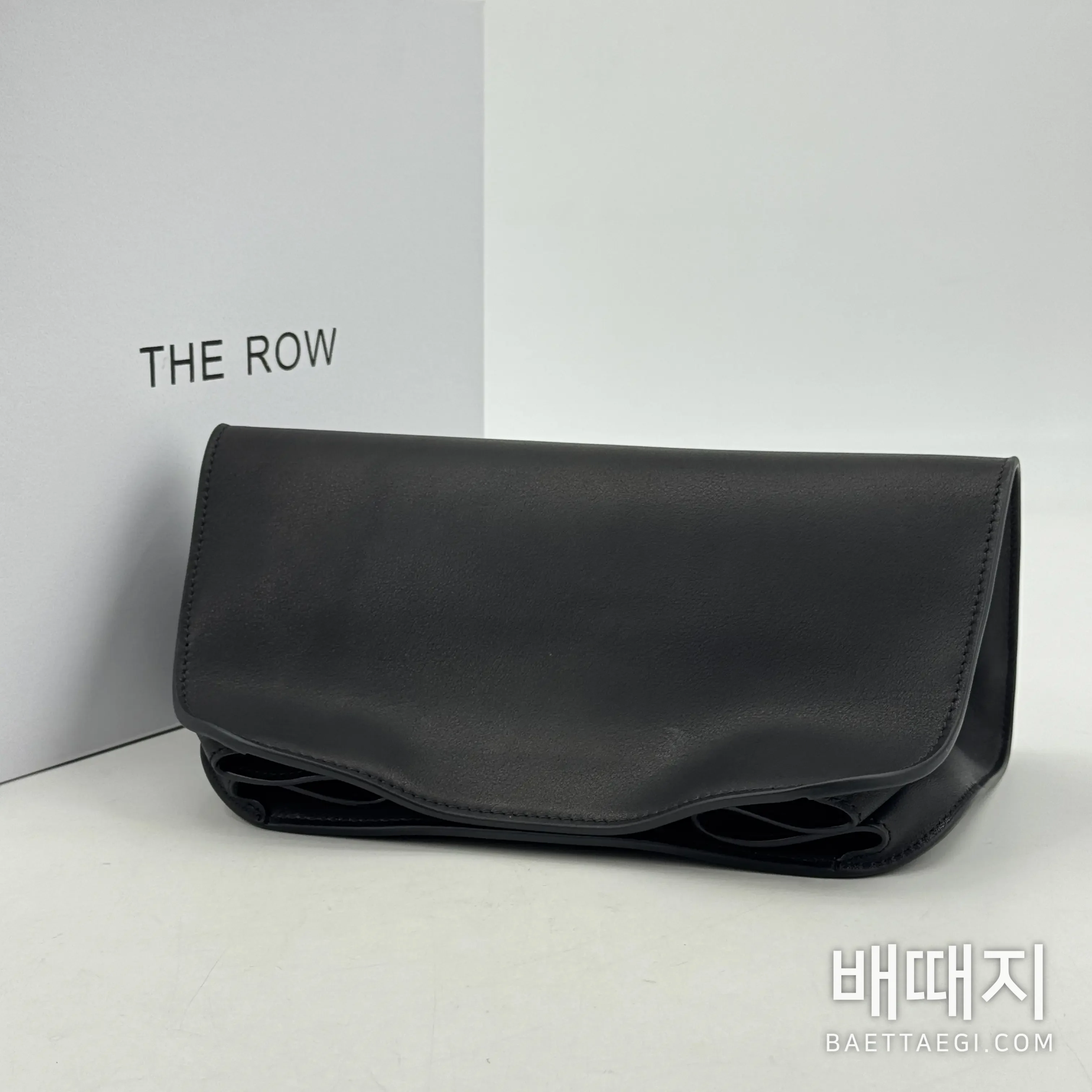 더로우 페기백 클러치백 검수사진 3