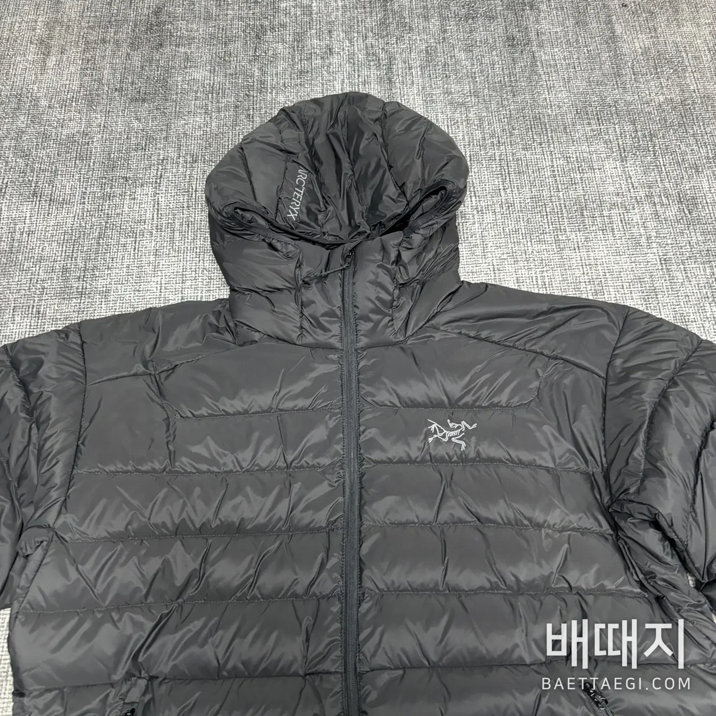 아크테릭스 [TZ] 세리움 LT 후디 자켓 퀼팅 블랙 실버 200171 Arc'teryx Cerium LT Hoody Jacket Phatasm 검수사진 6