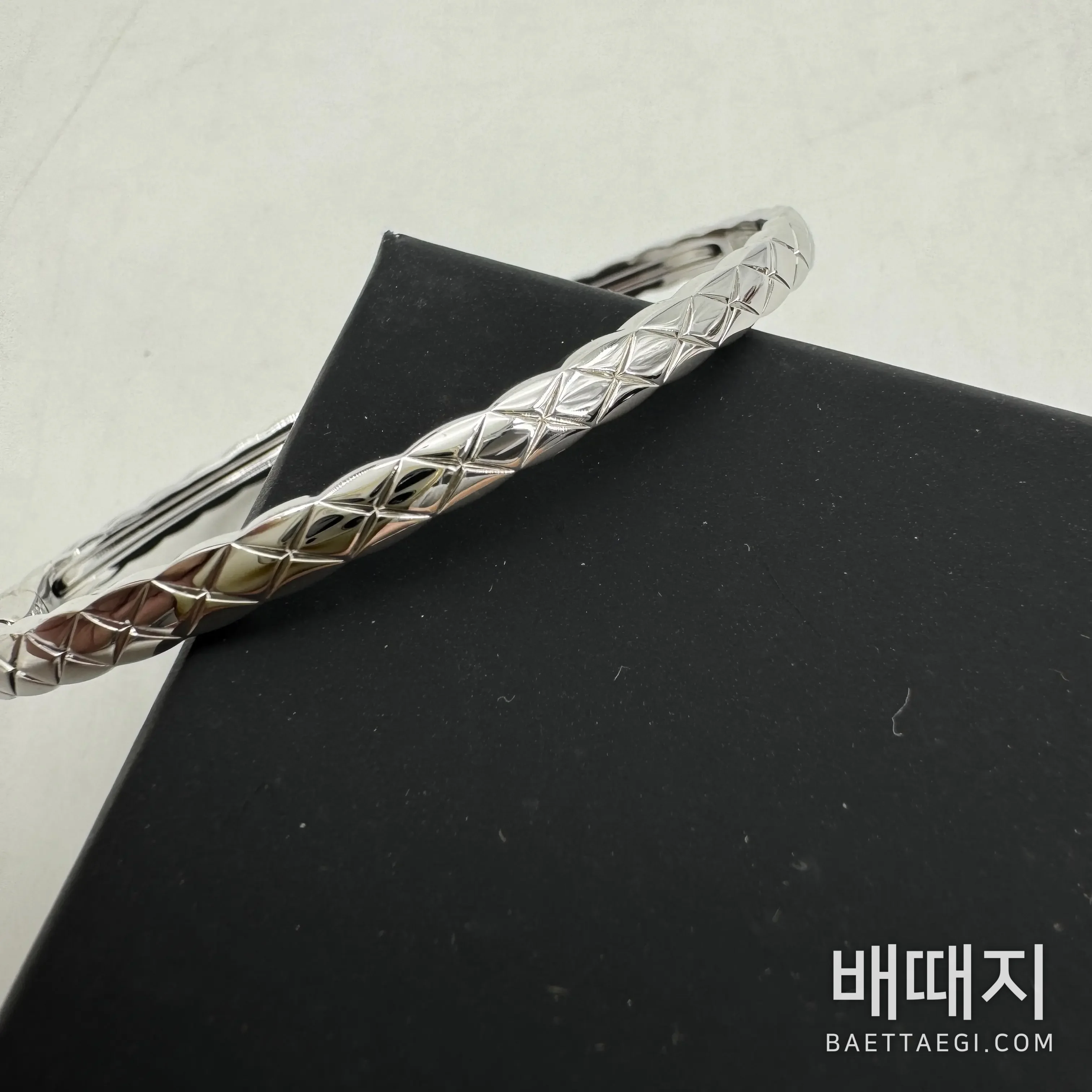 샤넬 코코 크러쉬 팔찌 슬림 버전 검수사진 4