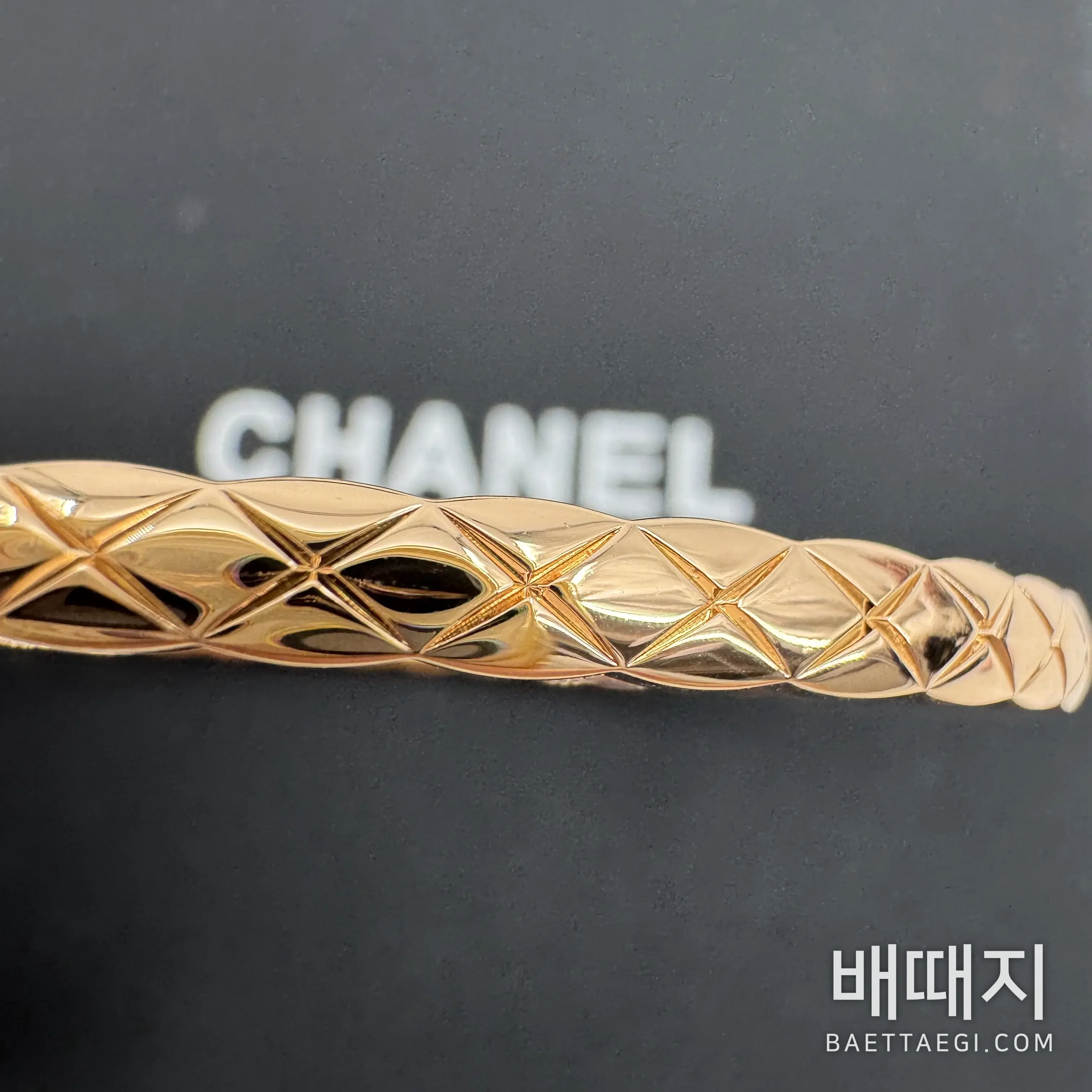 샤넬 코코 크러쉬 슬림 뱅글 팔찌 178443 검수사진 8
