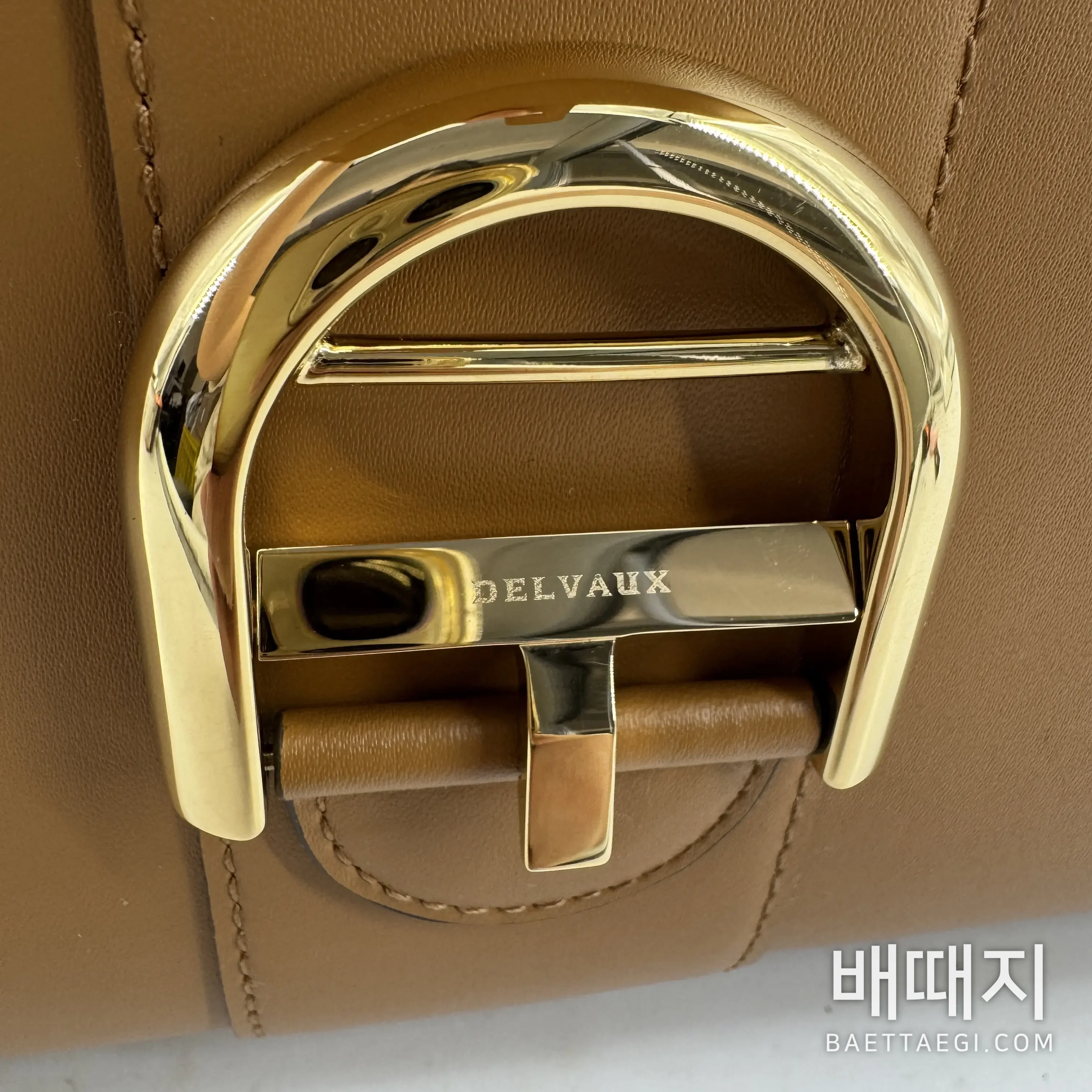 델보 더블 링 브릴리언트 박스 가죽 PM 숄더백 검수사진 5