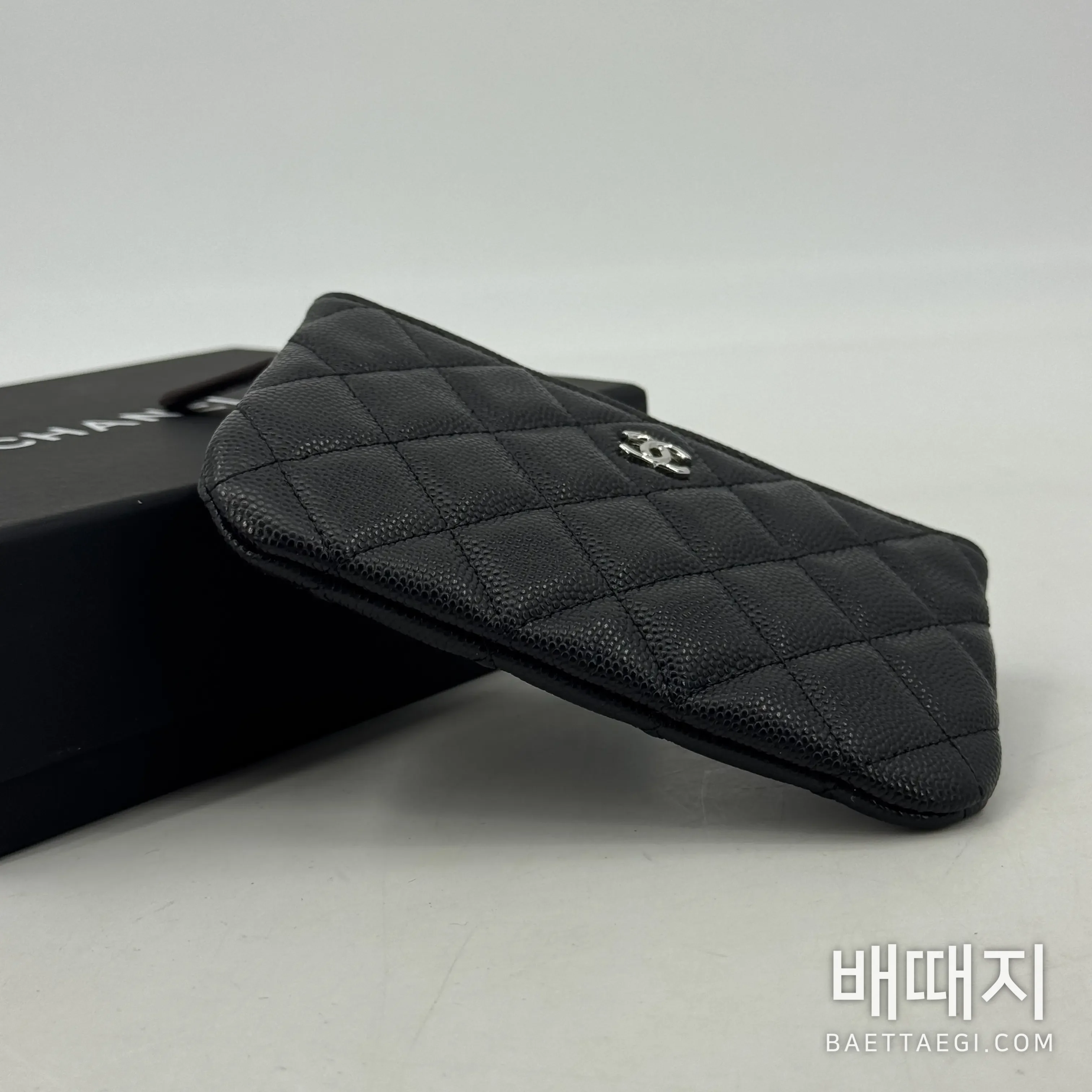 샤넬 클래식 원지퍼 동전지갑 검수사진 5