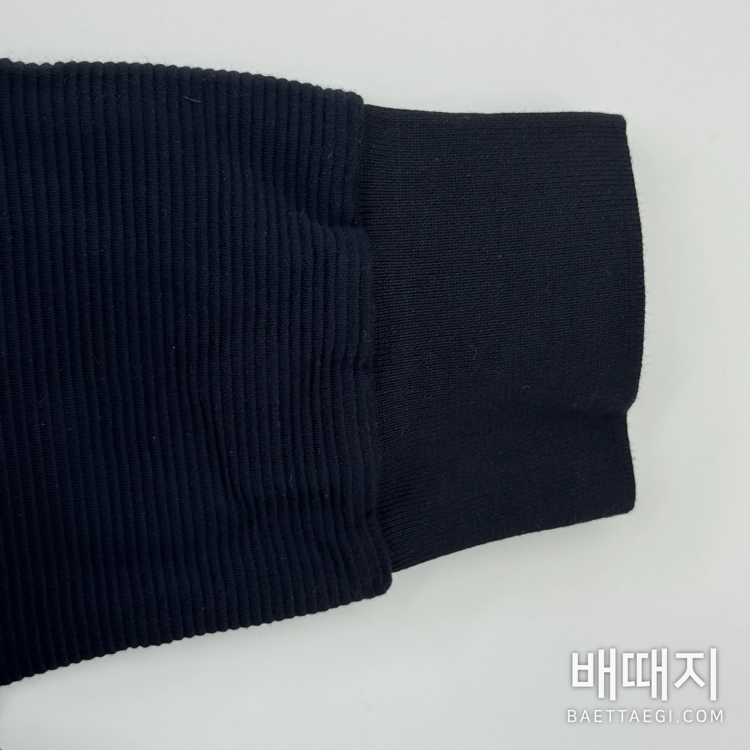 톰브라운 리브 스트레이트 립 남성 긴팔 티셔츠 46528 검수사진 4