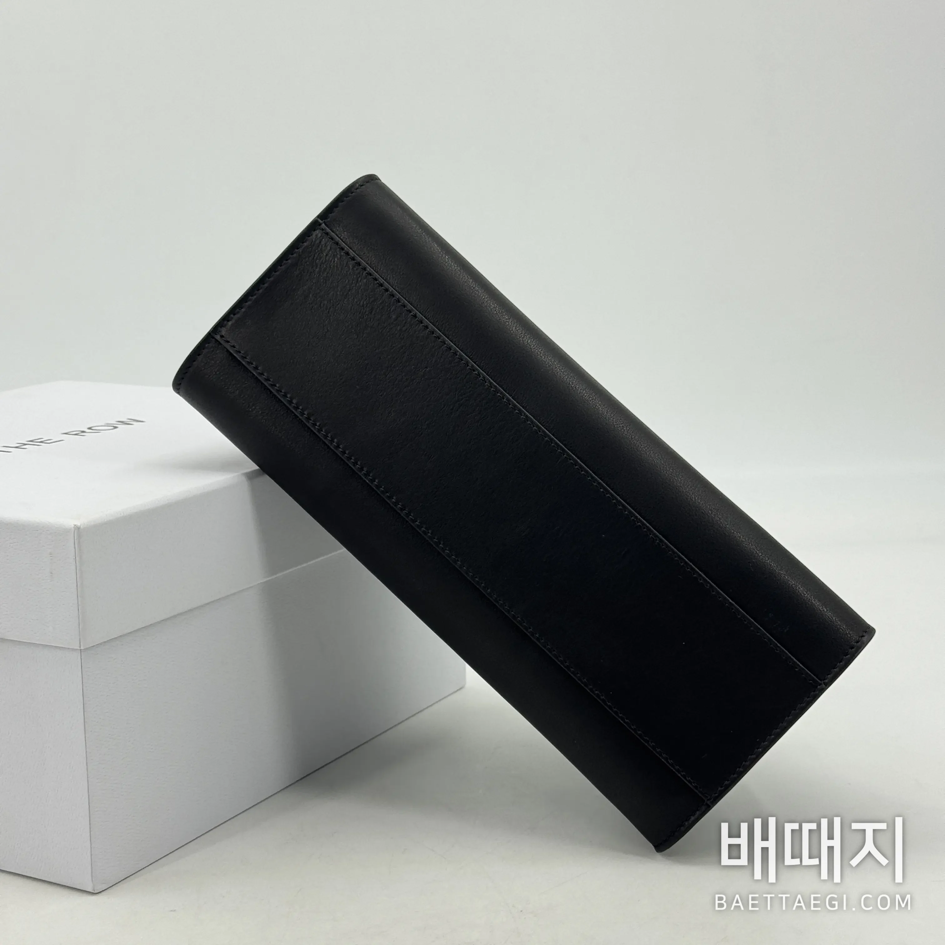 더로우 페기백 클러치백 검수사진 4