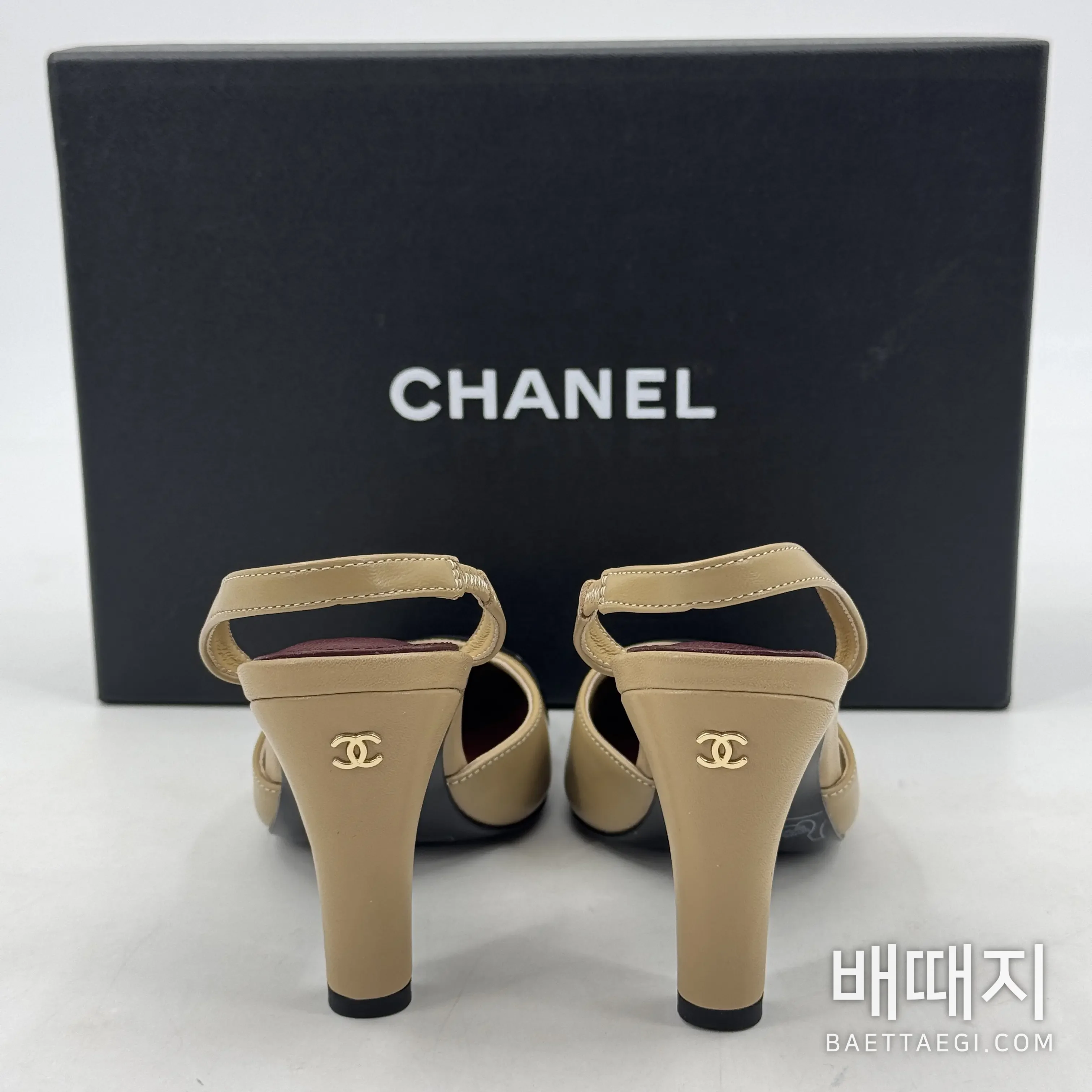샤넬 플랫 여성 가죽 더블 C 로고 검수사진 5