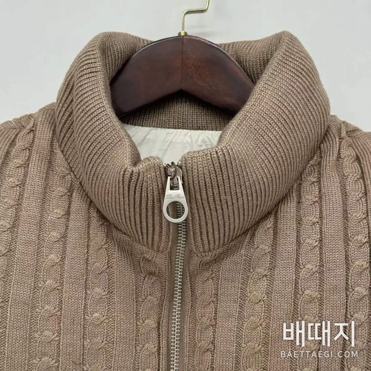 로로피아나 조끼 검수사진 3