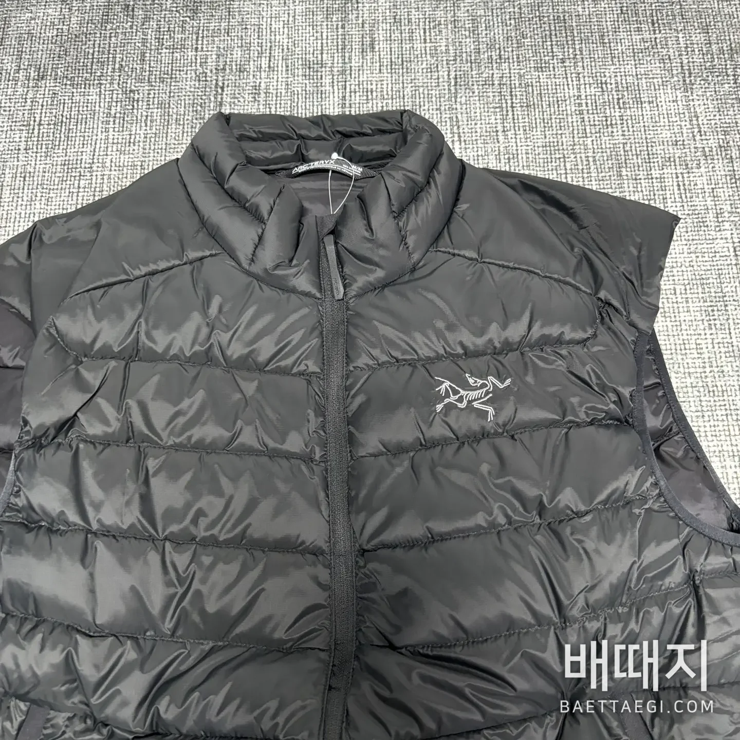 아크테릭스 [TZ] 세리움 베스트 블랙 실버 200170 Arc'teryx Cerium Vest Black 검수사진 6