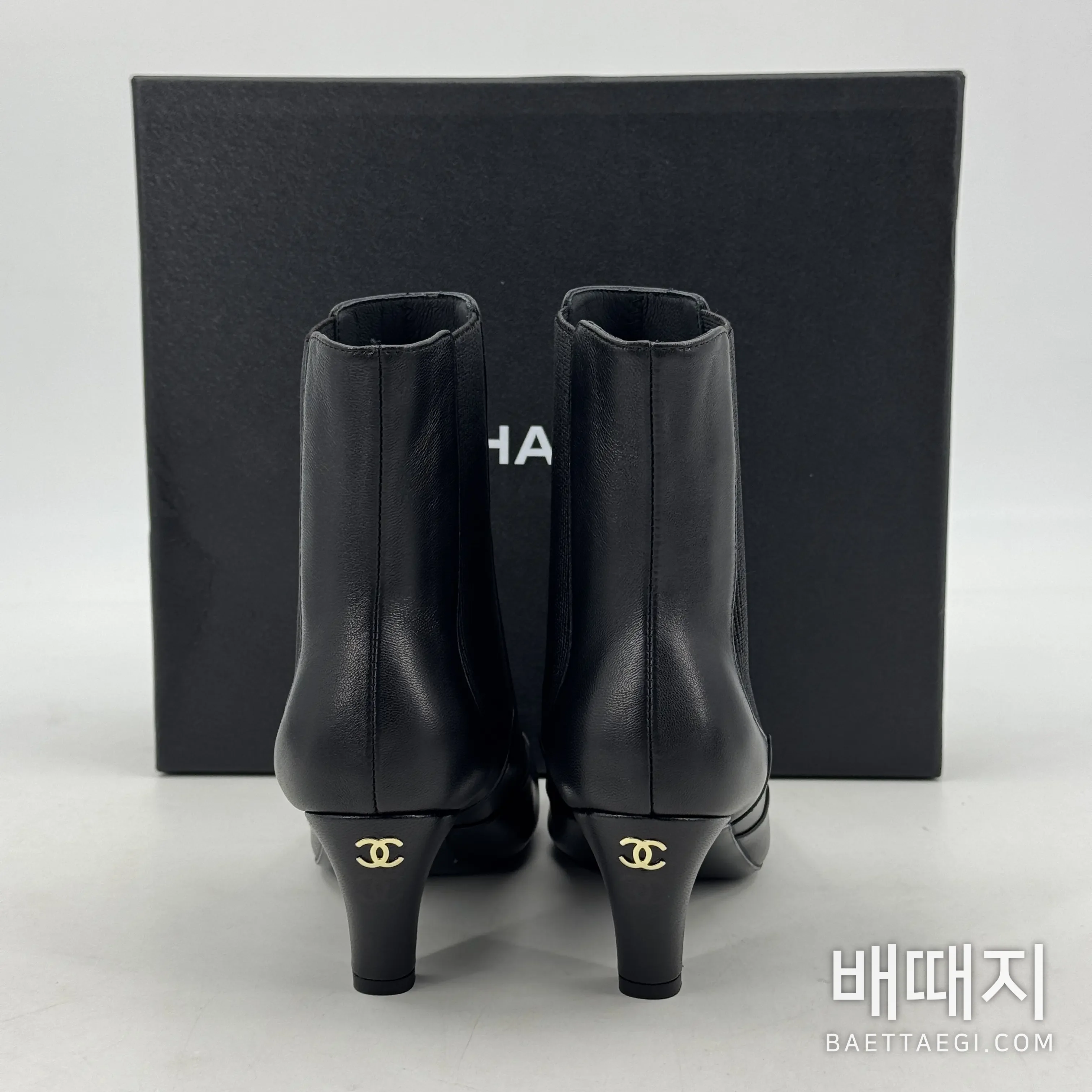 샤넬 부츠 가죽 다이아몬드 패턴 검수사진 3