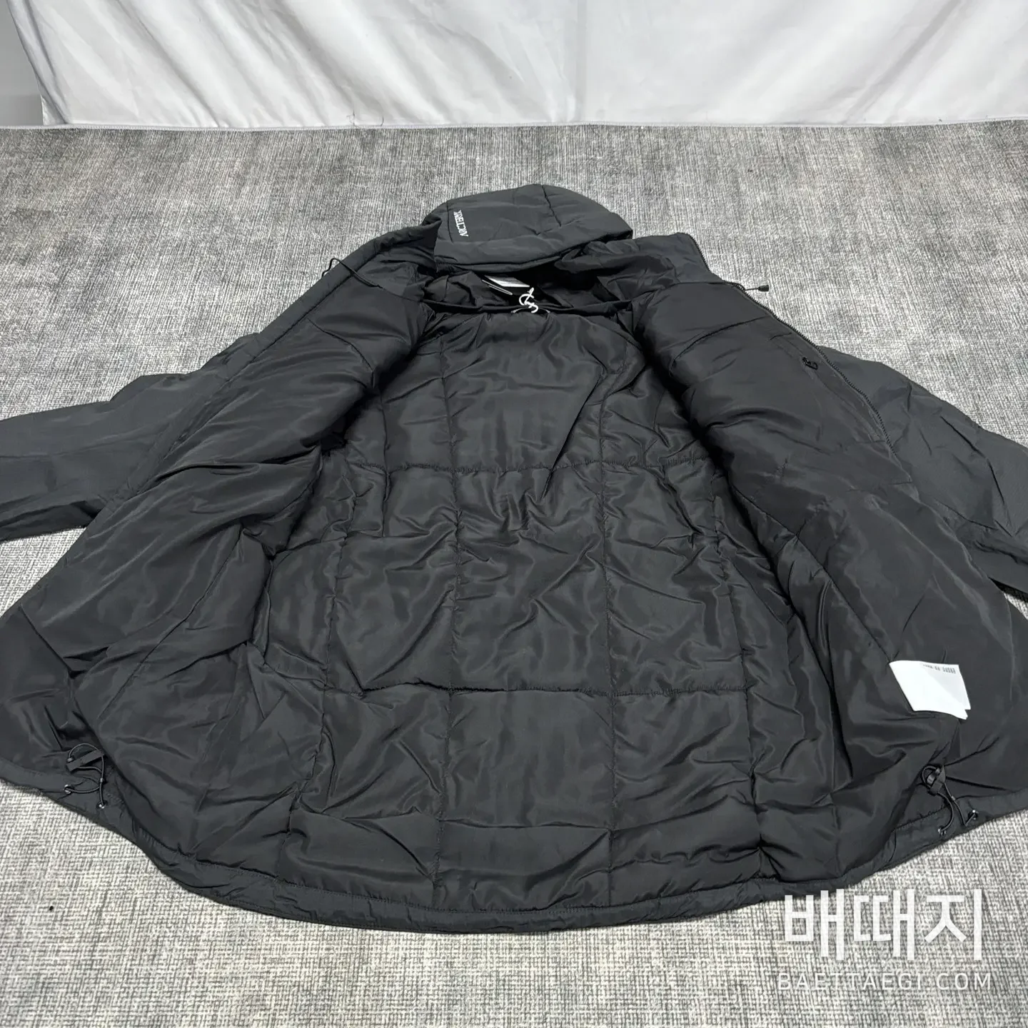 아크테릭스 [TZ] 아톰 LT 후디 2.0 블랙 200179 Arc'teryx Atom LT Hoodie 2.0 검수사진 5