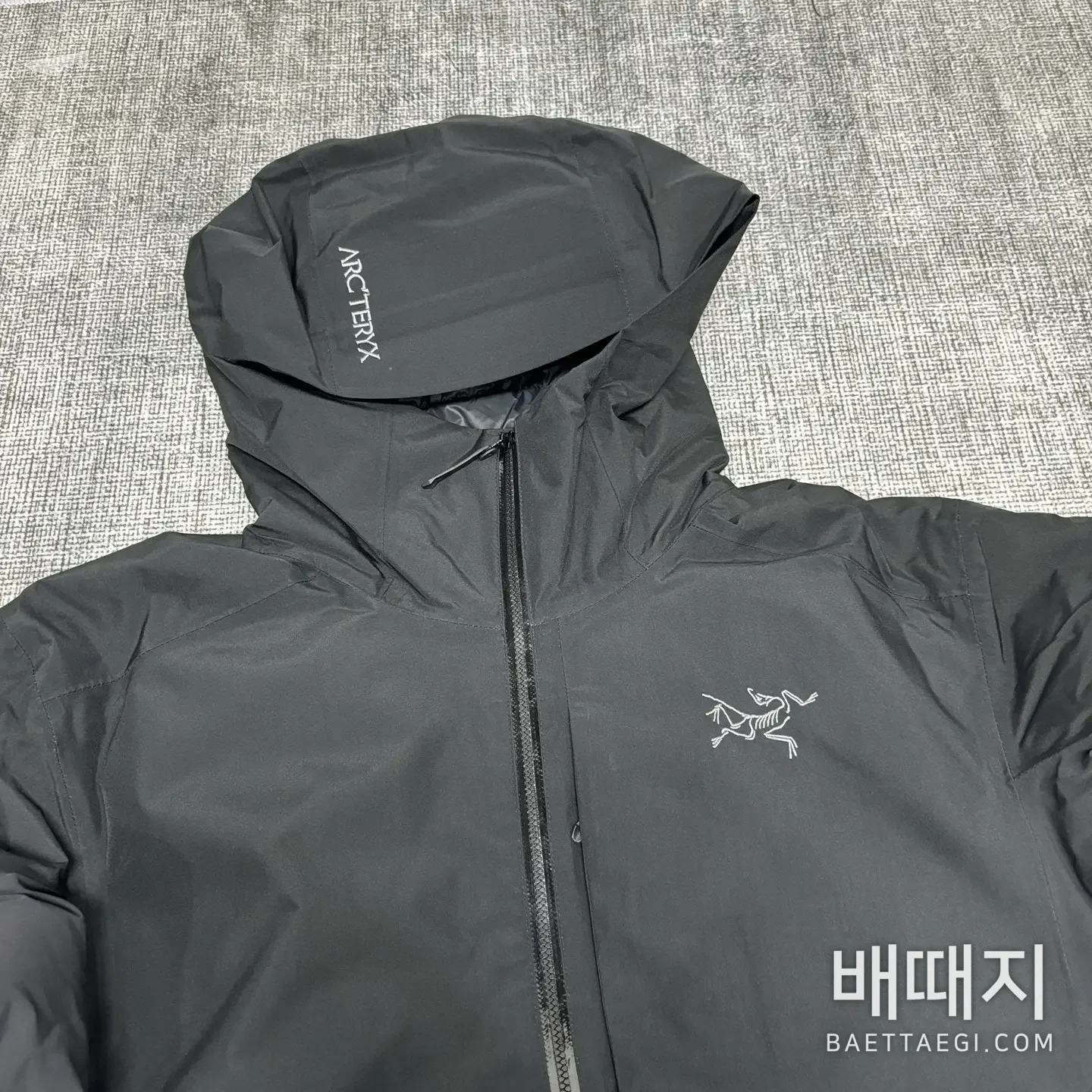 아크테릭스 [XF] 솔라노 다운 후디 블랙 206906 Arc'teryx Solano Down Hoody 검수사진 3