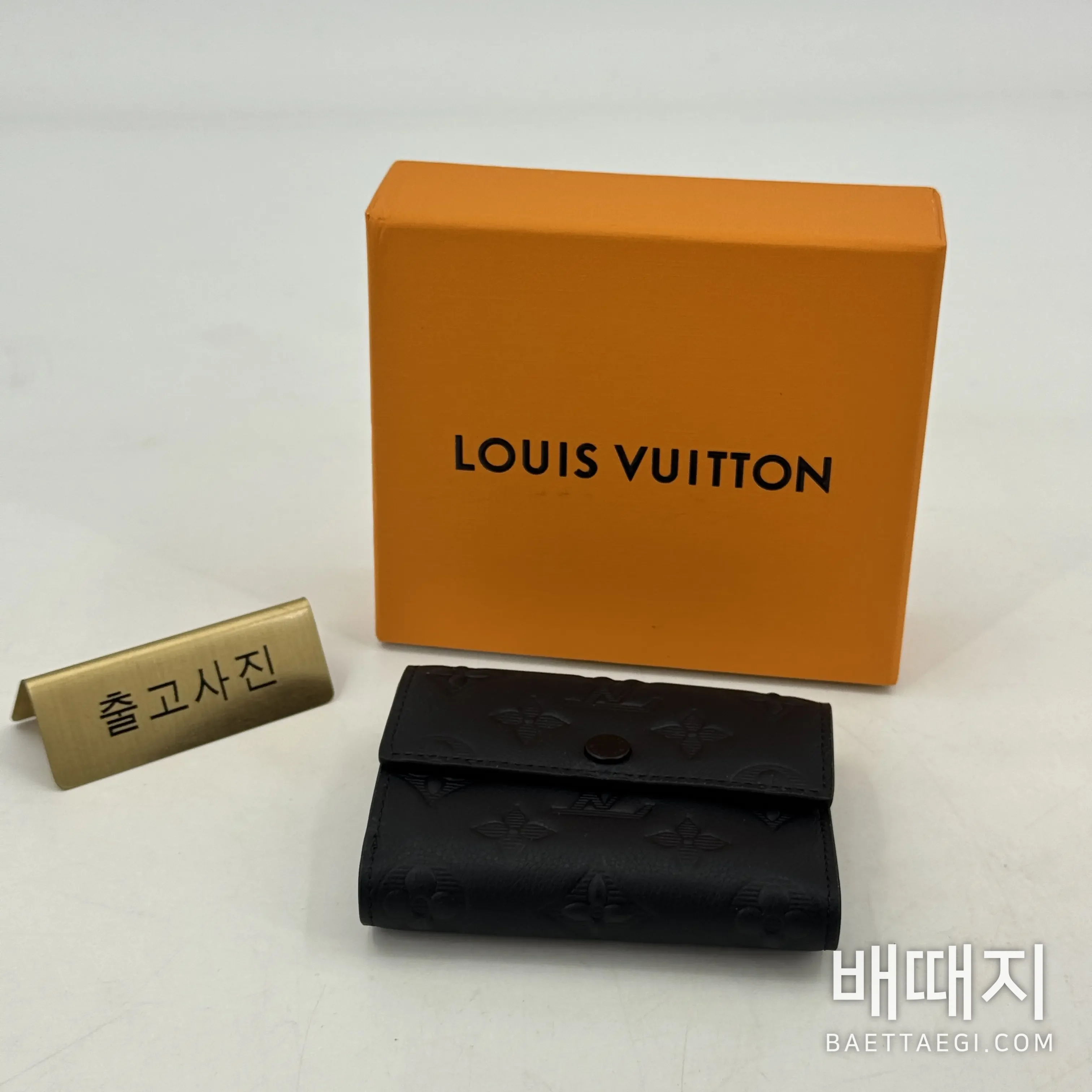 루이비통 L'Original 블랙 3단 지갑 M12635 검수사진 1