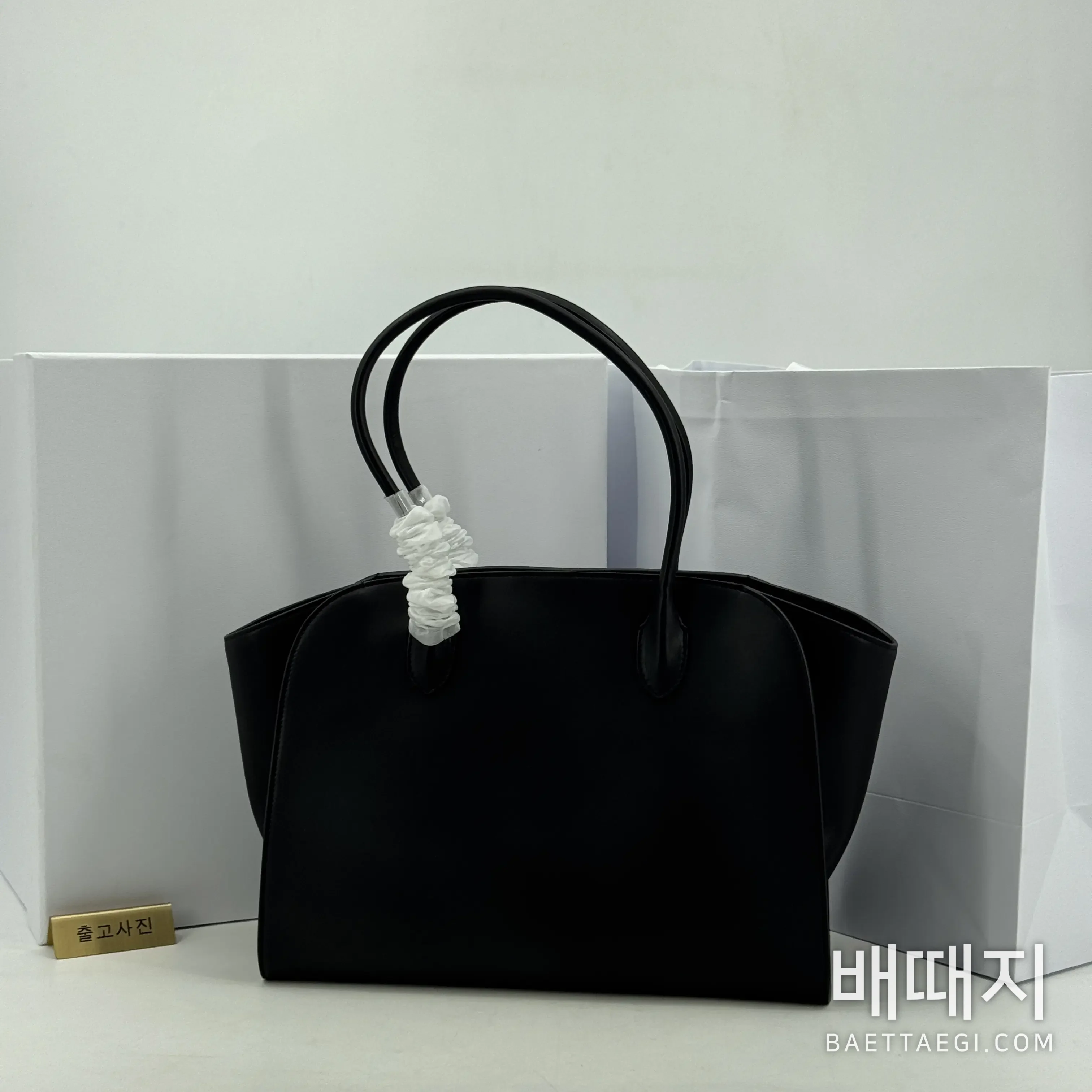더로우 머니 14 인치 PU 가죽 가방 75302 검수사진 1