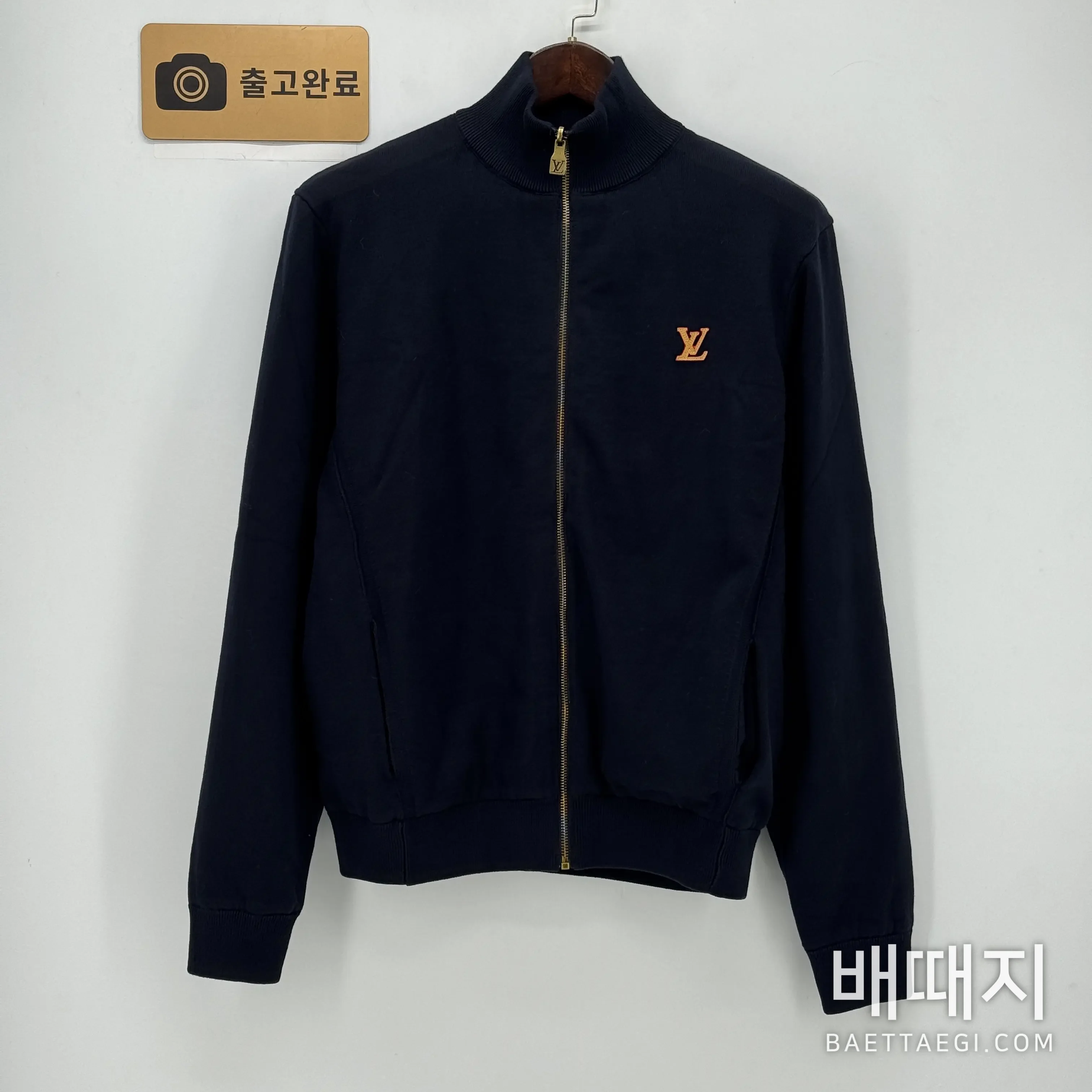 루이비통 나일론 혼방 지퍼 터틀넥 자켓 113912 검수사진 1