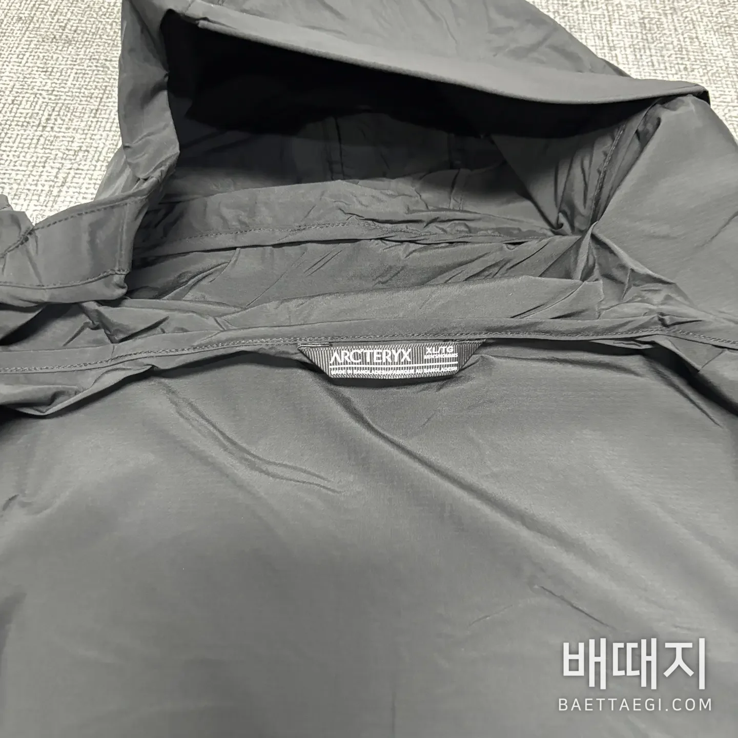 아크테릭스 스쿼미시 후디 바람막이 200153 Arc'teryx Squamish Hoodie 검수사진 6