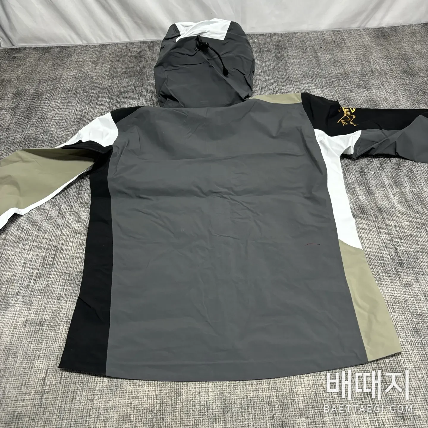 아크테릭스 빔즈 베타 자켓 디멘션 일본 한정 200147 Arc'teryx BEAMS Beta Jacket Dimensions 검수사진 6
