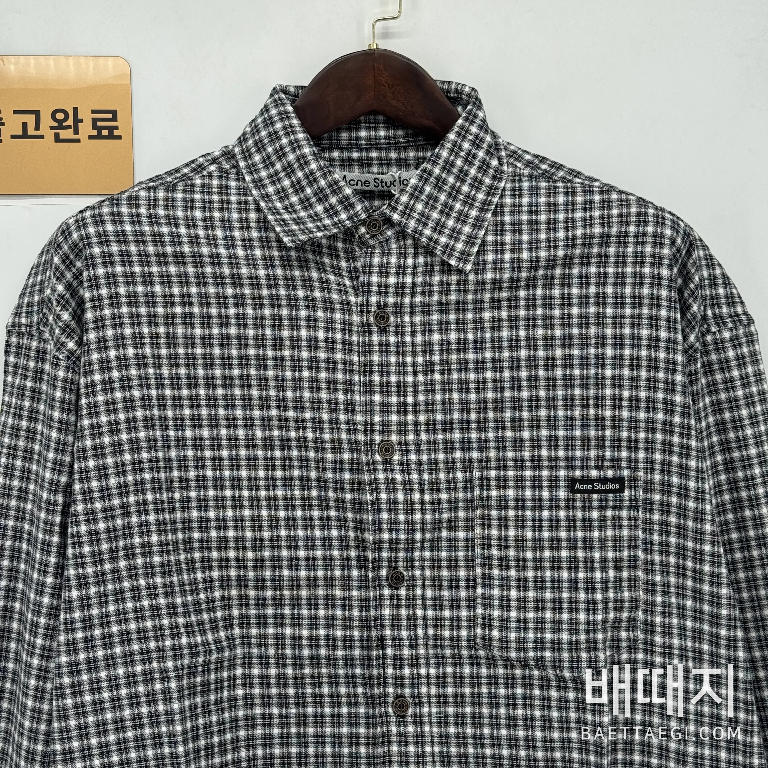 아크네스튜디오 체크 포켓 남성 긴팔 셔츠 검수사진 2