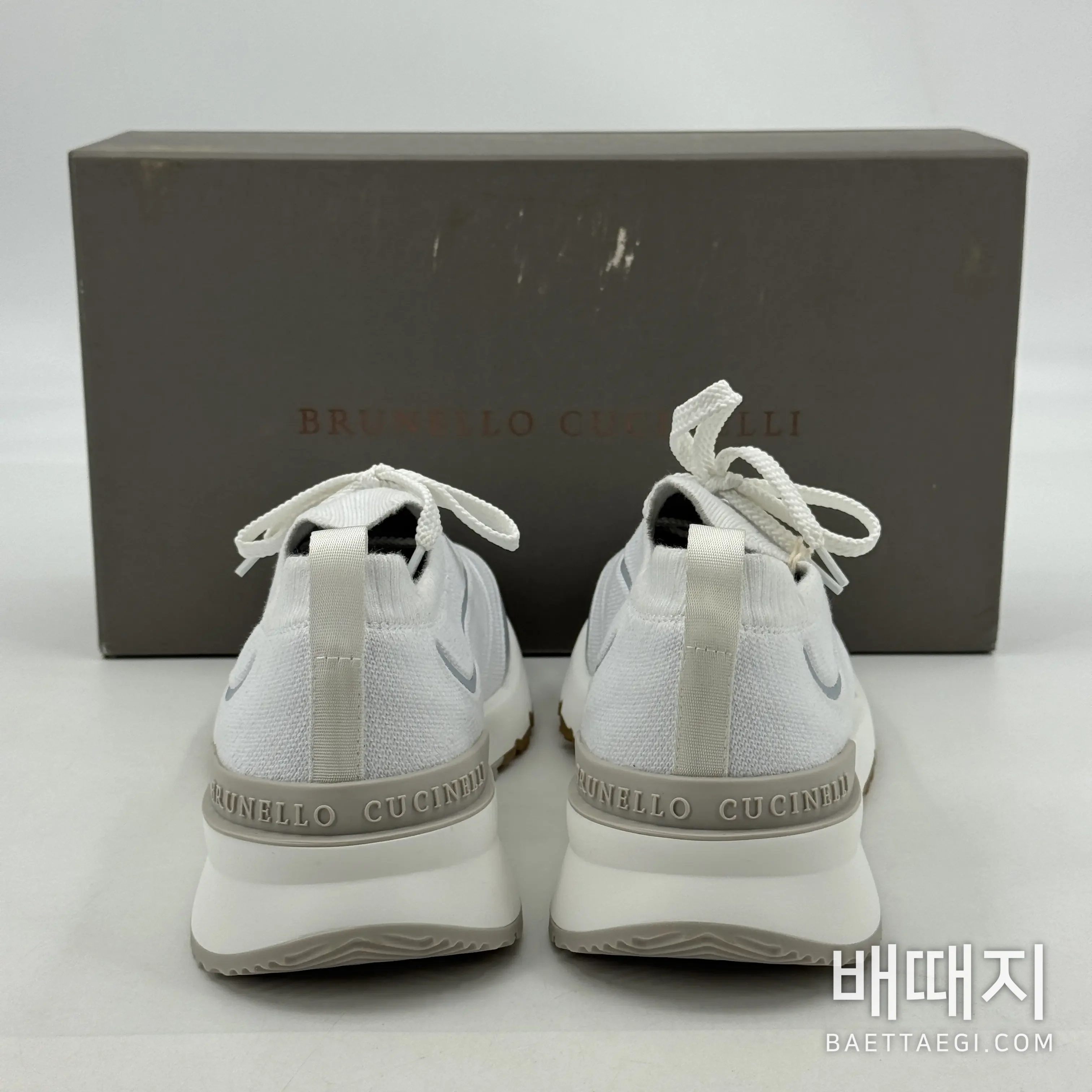 브루넬로쿠치넬리 운동화 검수사진 5