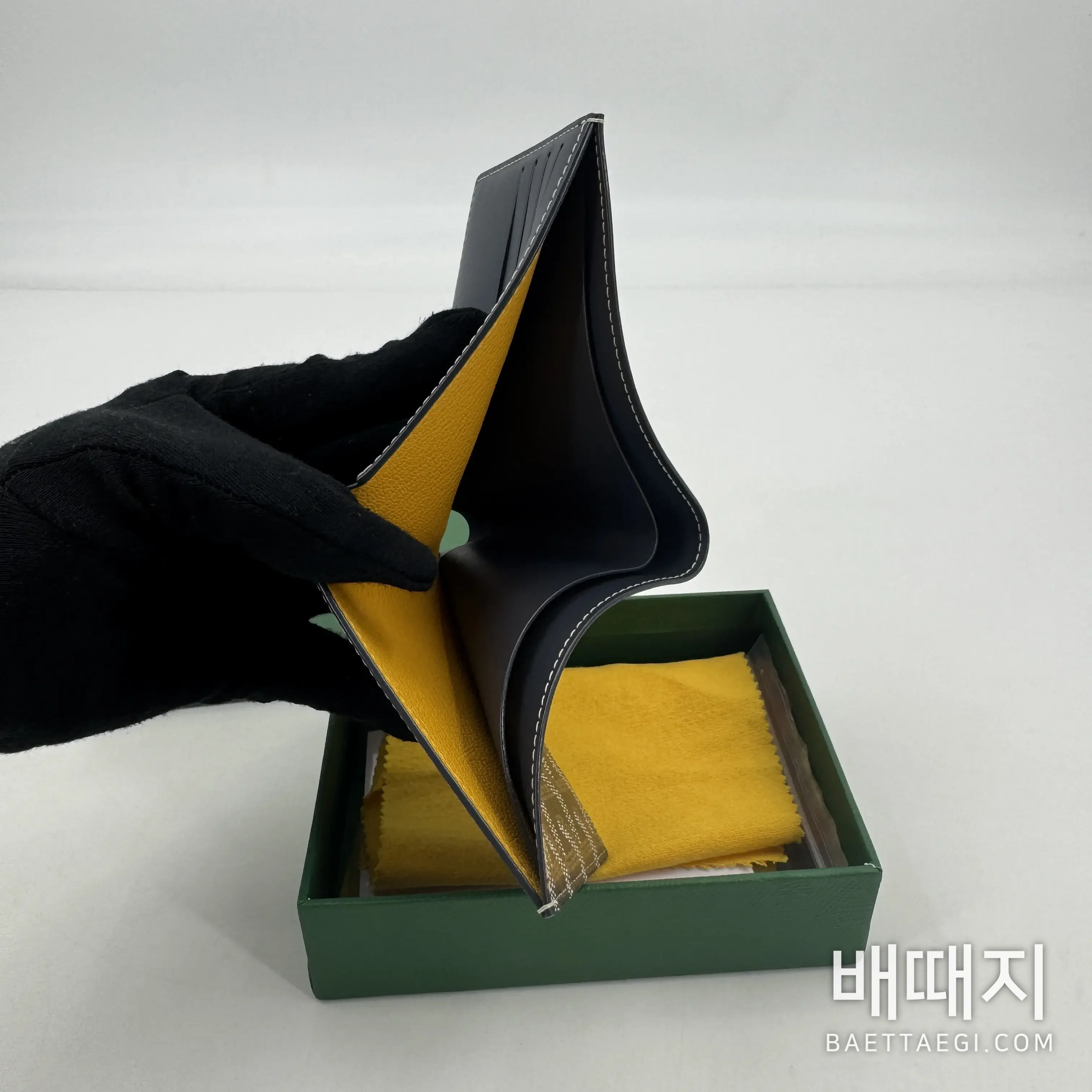 고야드 지갑 검수사진 10