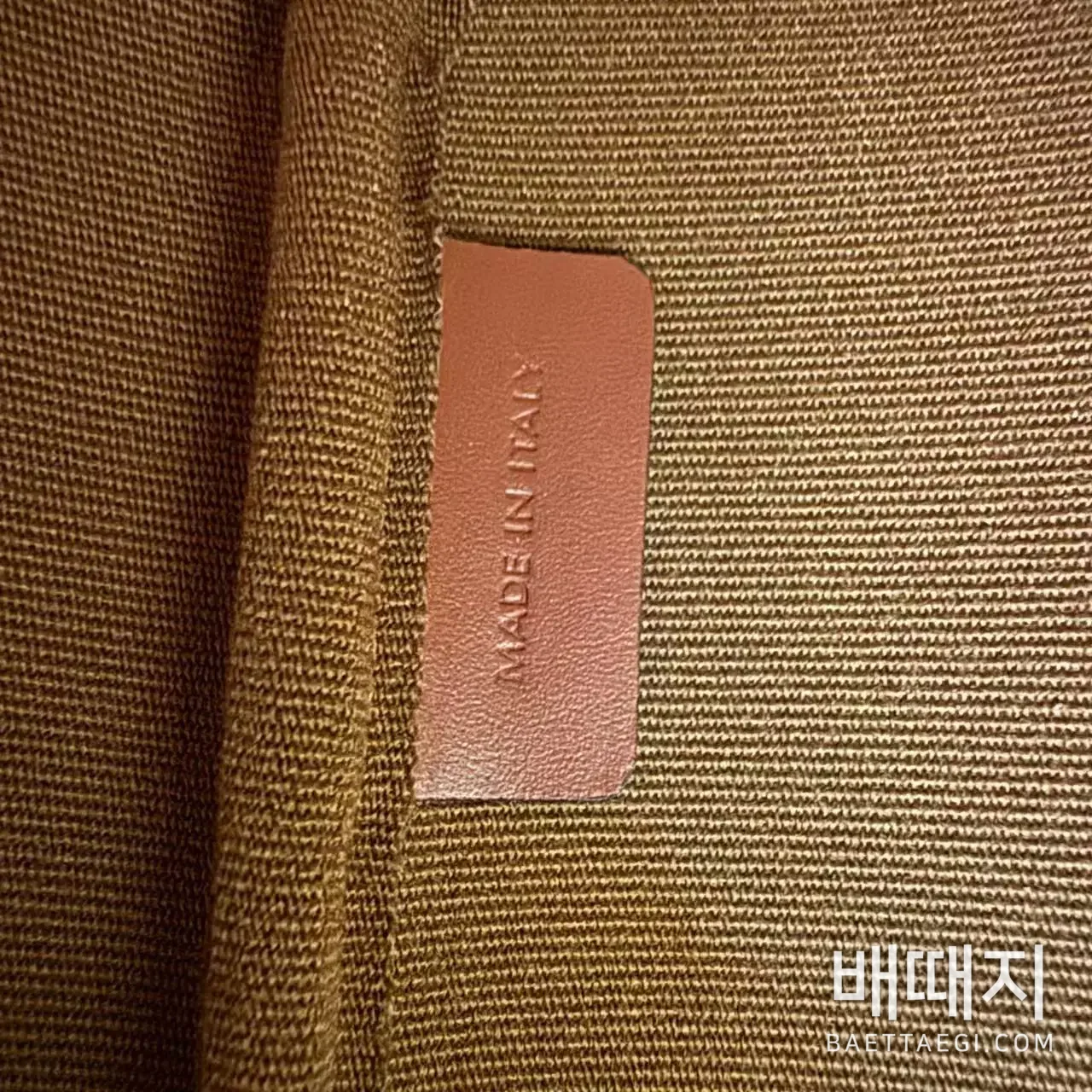 셀린느 버킷백 검수사진 10