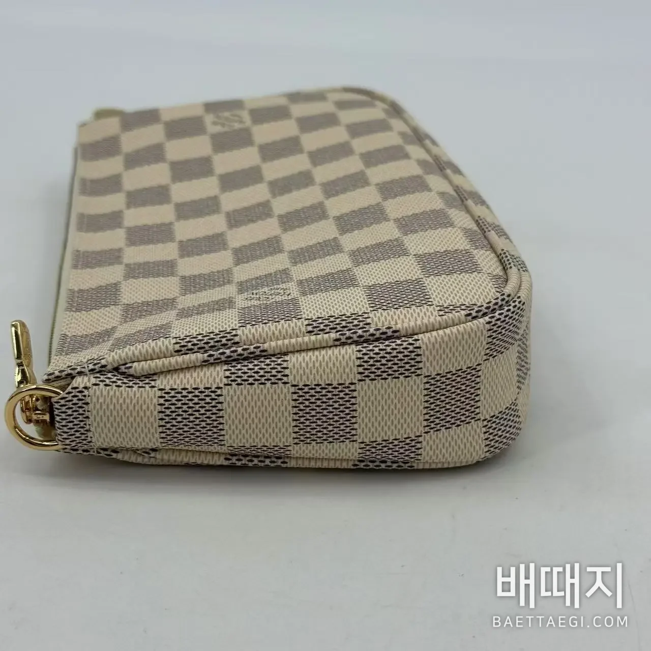 루이비통 흰색 체크무늬 마작 가방 N41207 검수사진 4