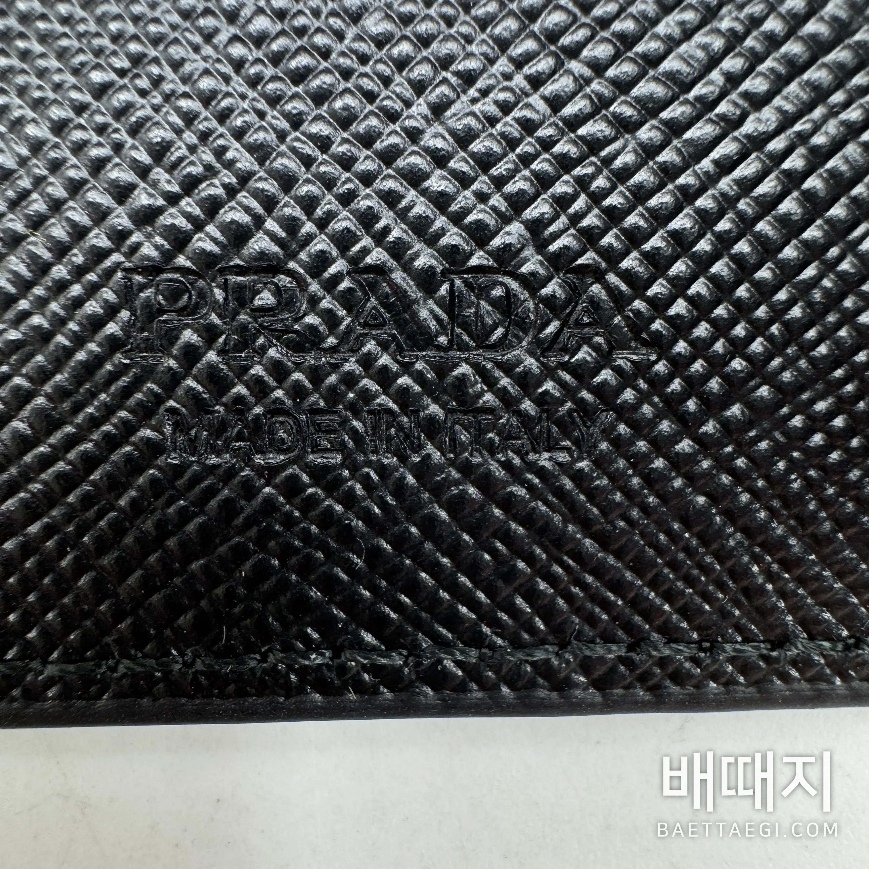 프라다 카드지갑 검수사진 7